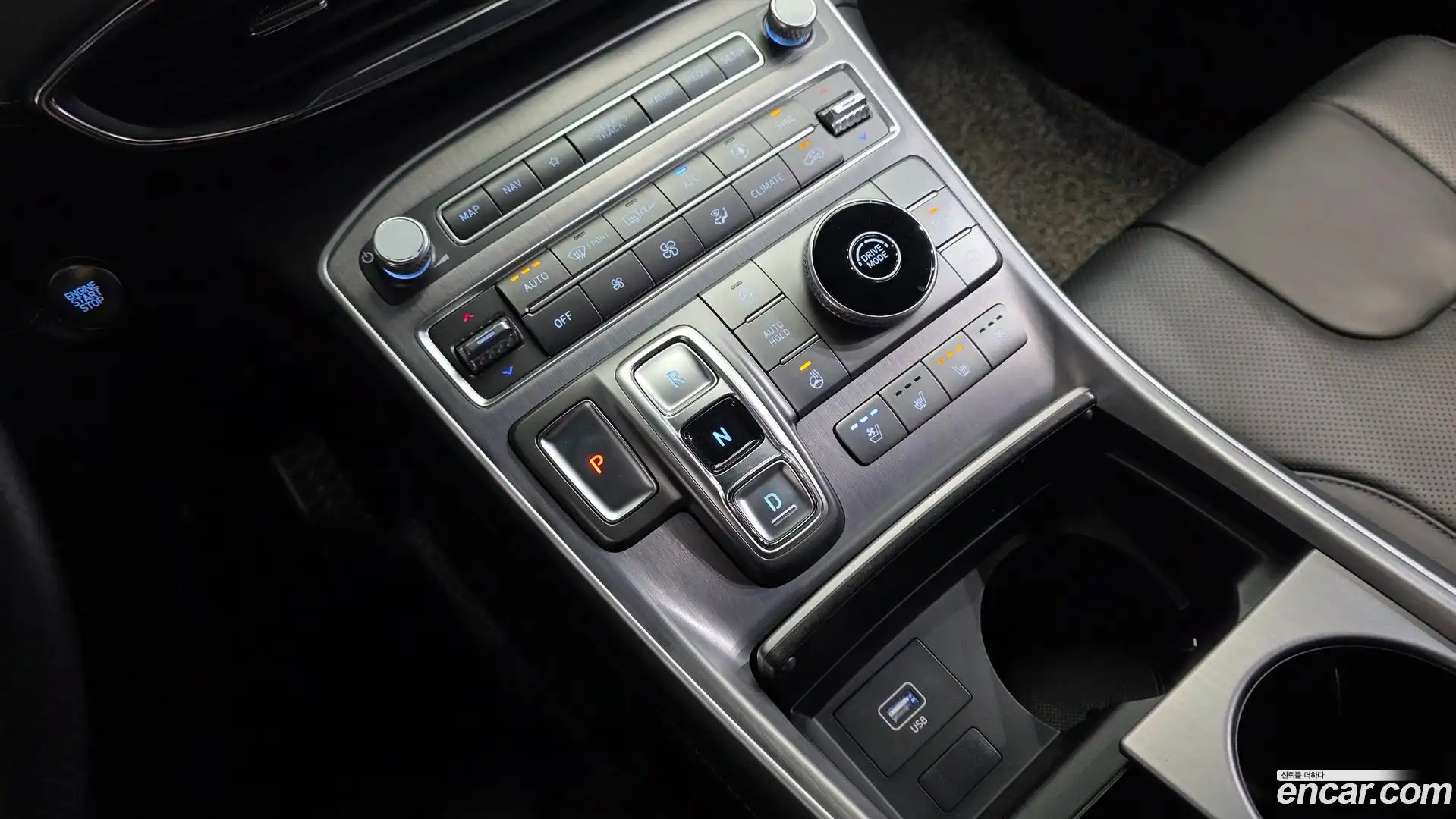 Santafe Hyundai 2021.11-INNER-009