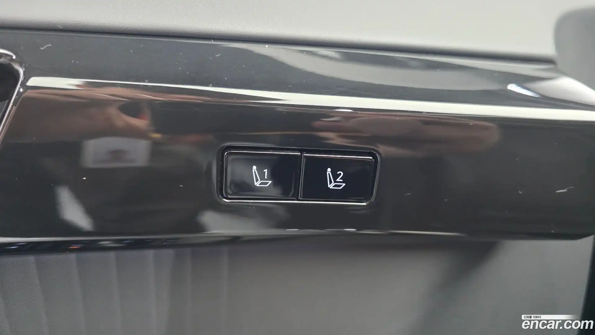 Grandeur Hyundai 2023.4-OPTION-018