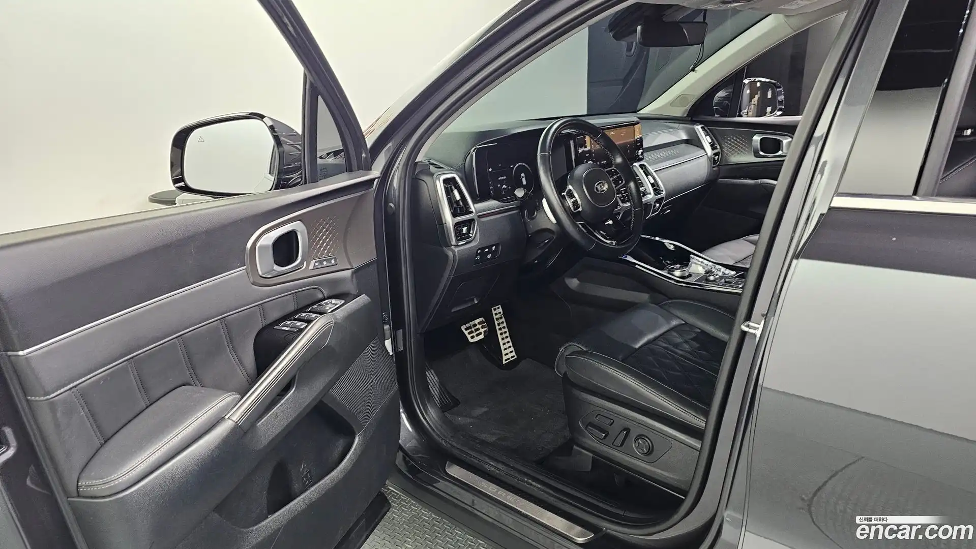 Sorento Kia 2021.5-INNER-010