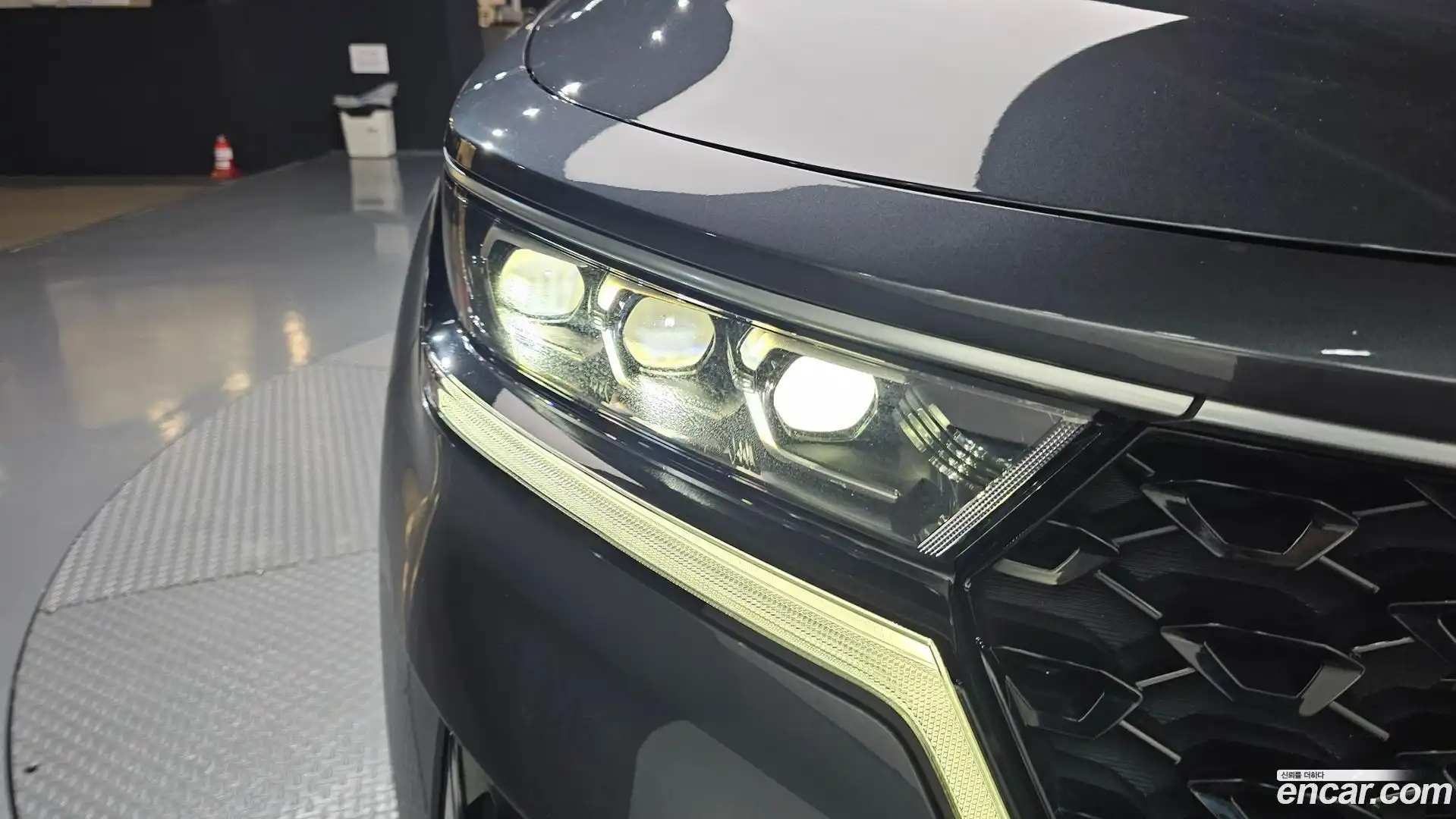 Sorento Kia 2021.5-OUTER-032