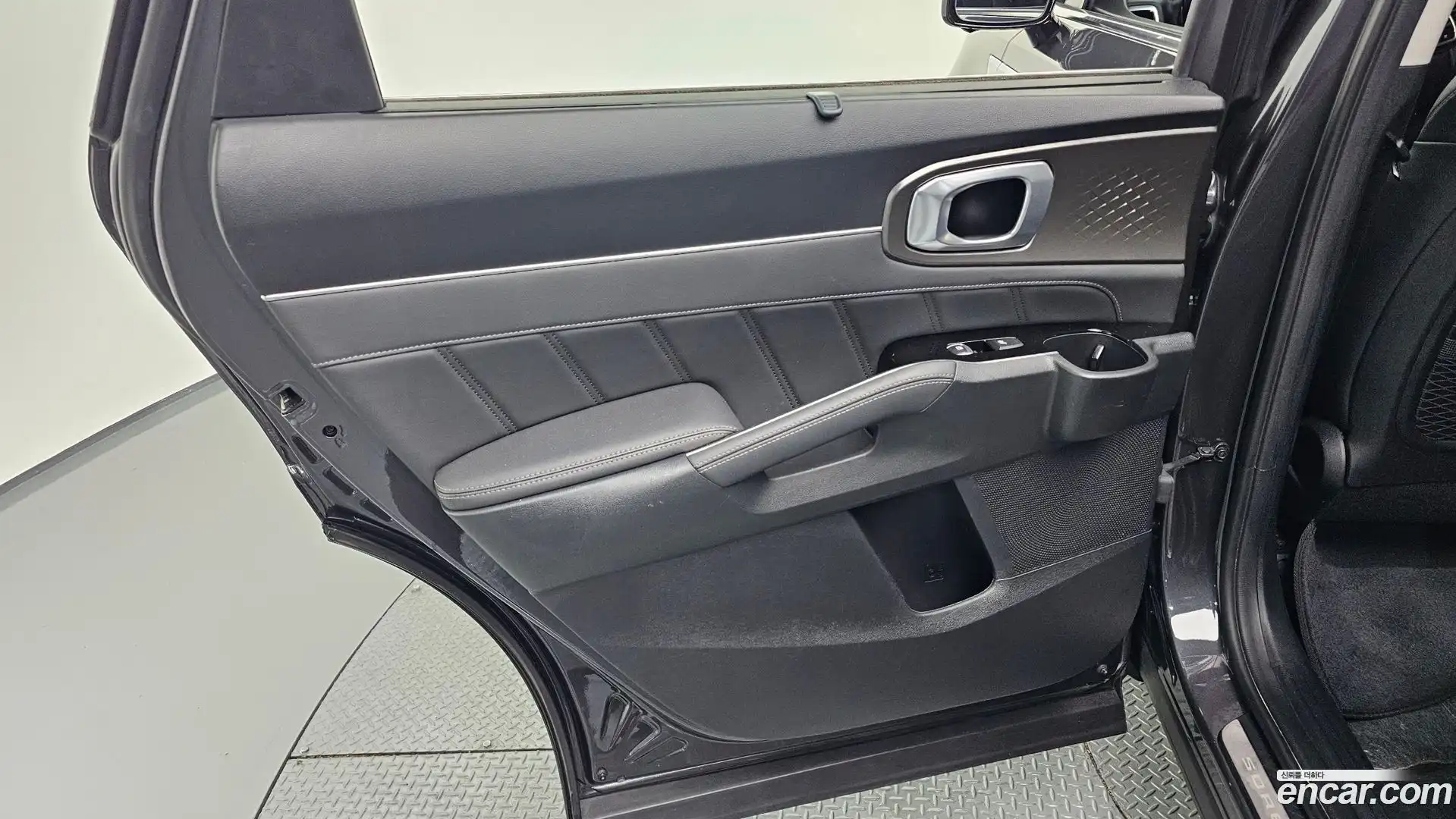 Sorento Kia 2021.5-INNER-035