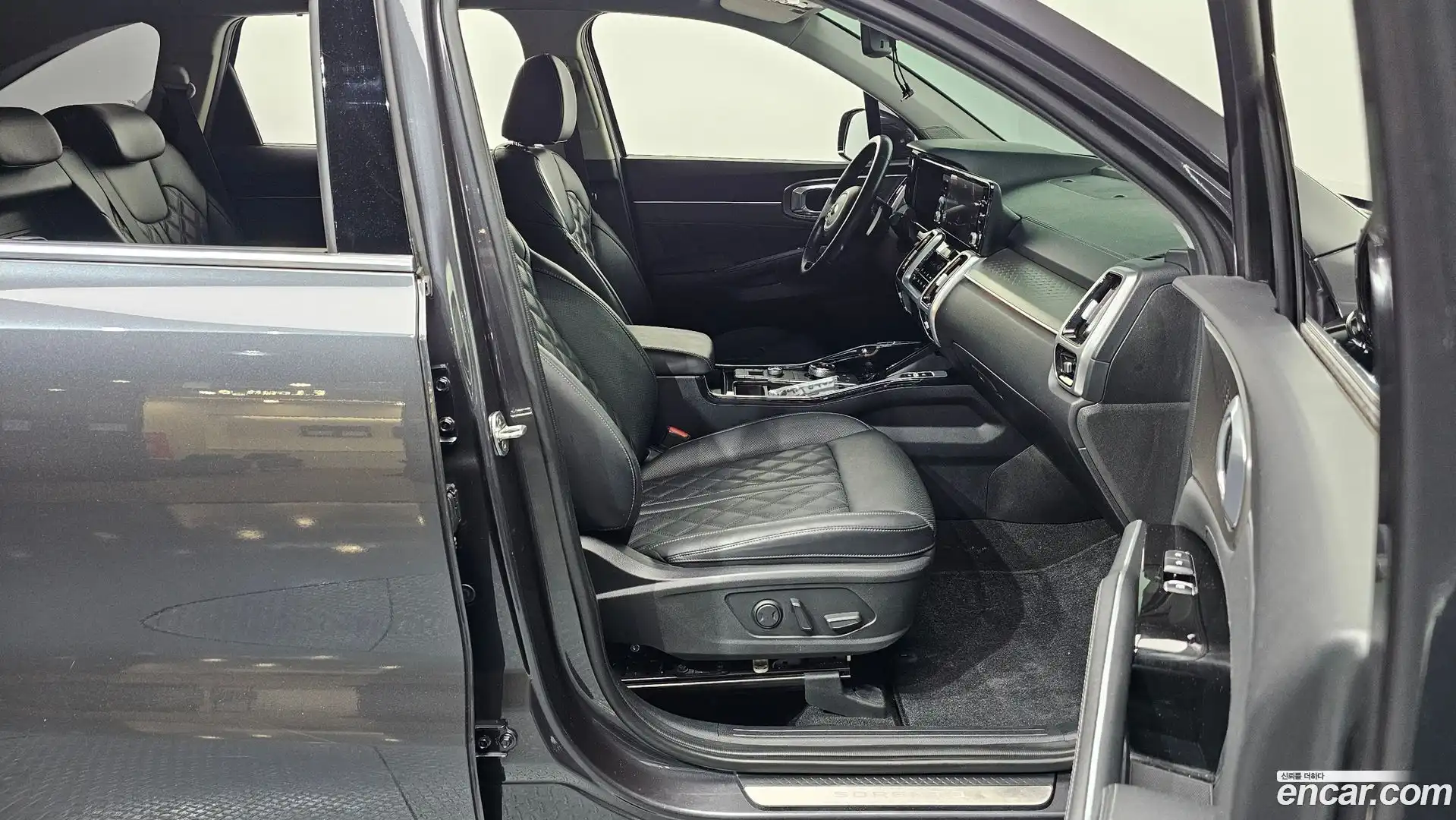 Sorento Kia 2021.5-INNER-036