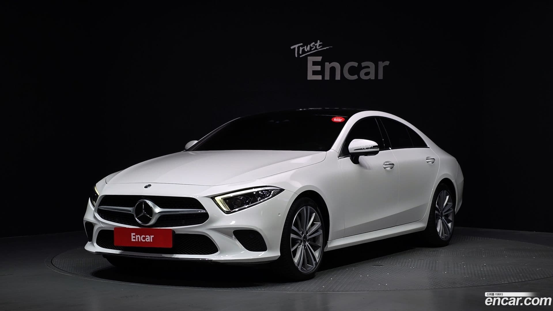 Main__Slider__Photo:CLS-Class Mercedes-Benz 2019.7-0