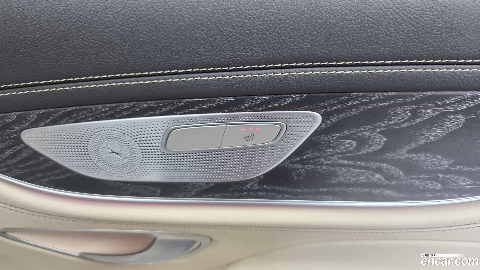 CLS-Class Mercedes-Benz 2019.7-OPTION-022