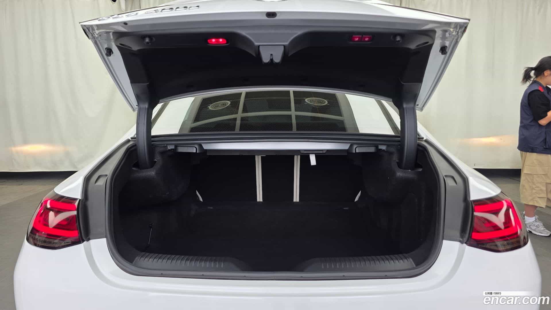 CLS-Class Mercedes-Benz 2019.7-OPTION-024