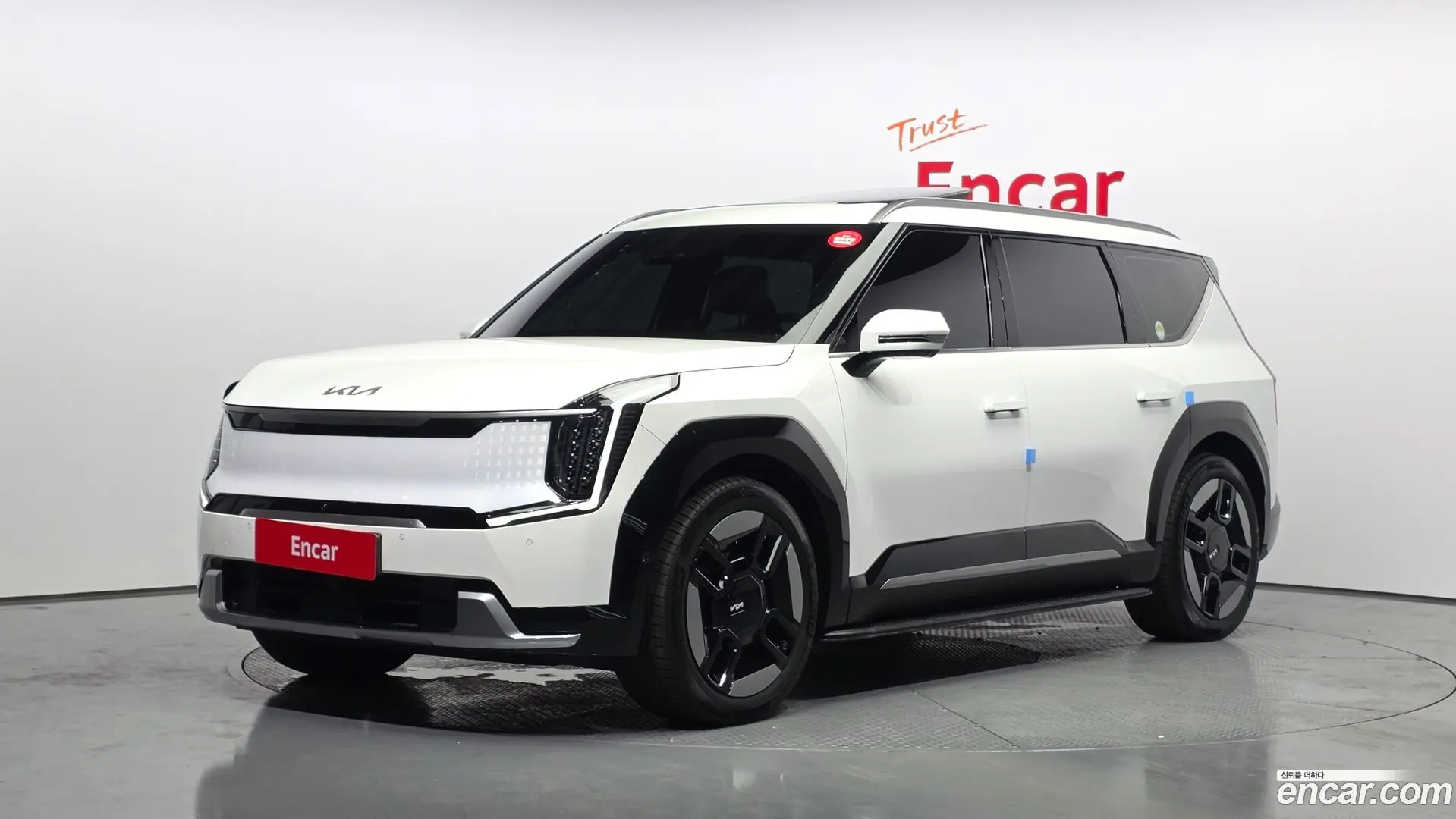 Main__Slider__Photo:EV9 Kia 2023.6-0