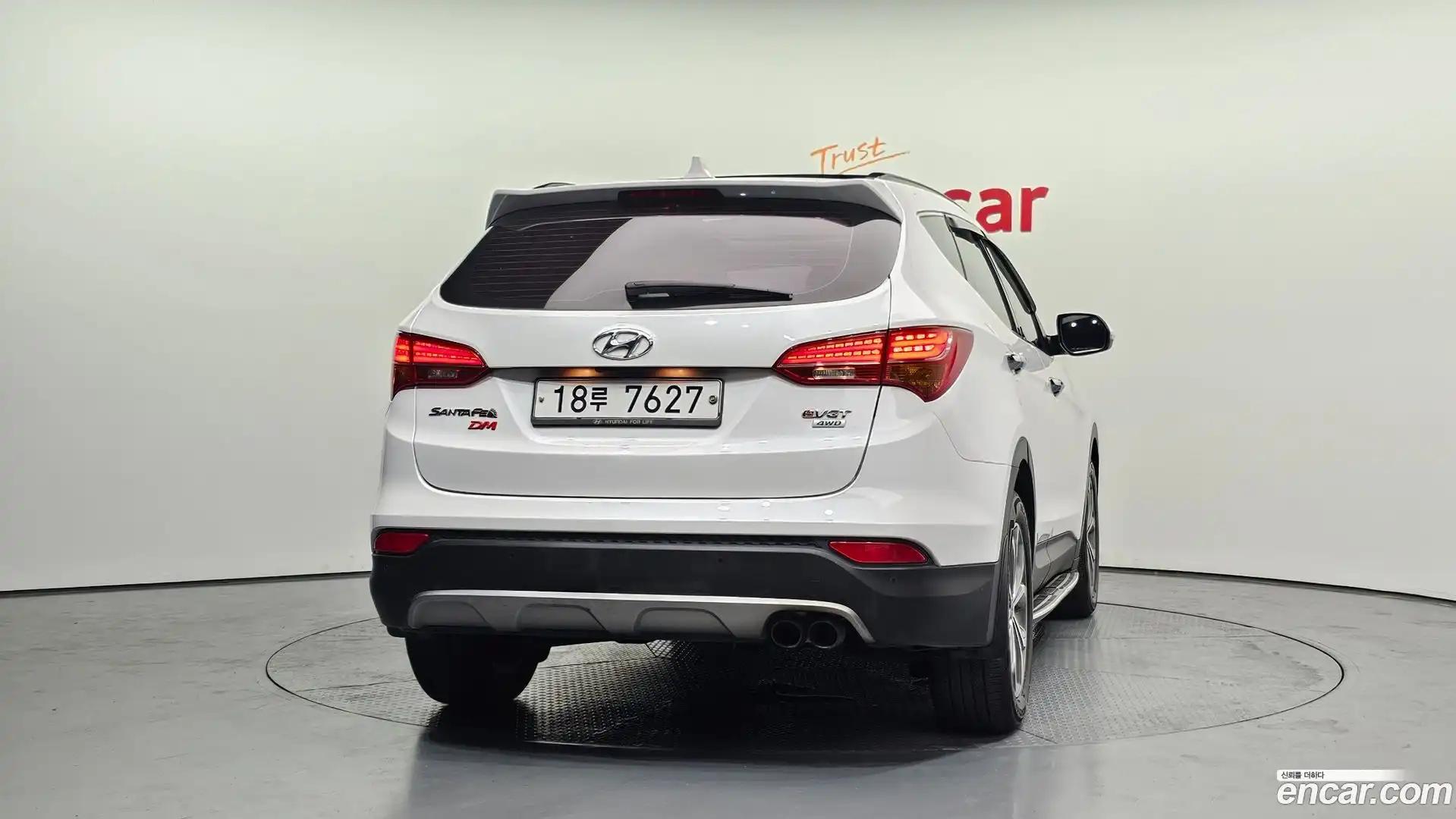 Santafe Hyundai 2014.2-OUTER-004