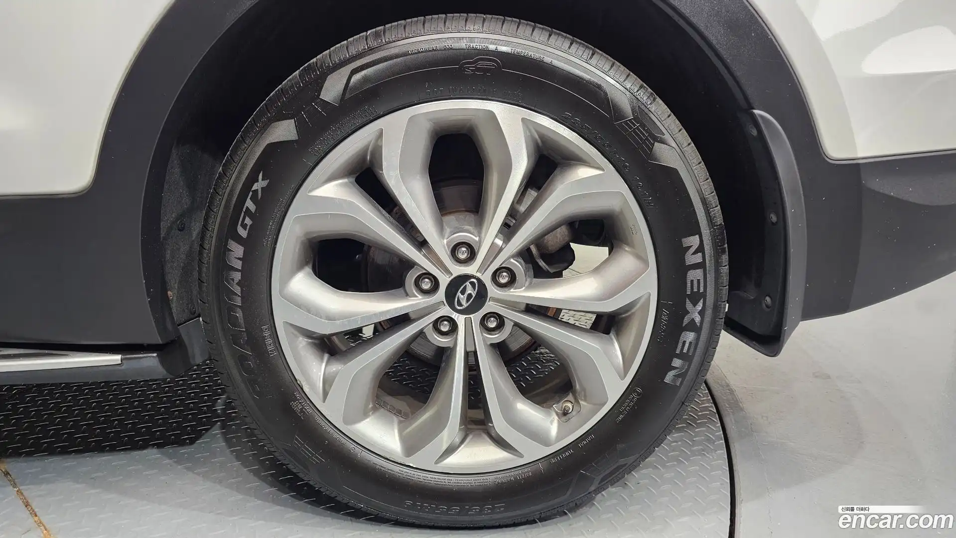 Santafe Hyundai 2014.2-OUTER-031