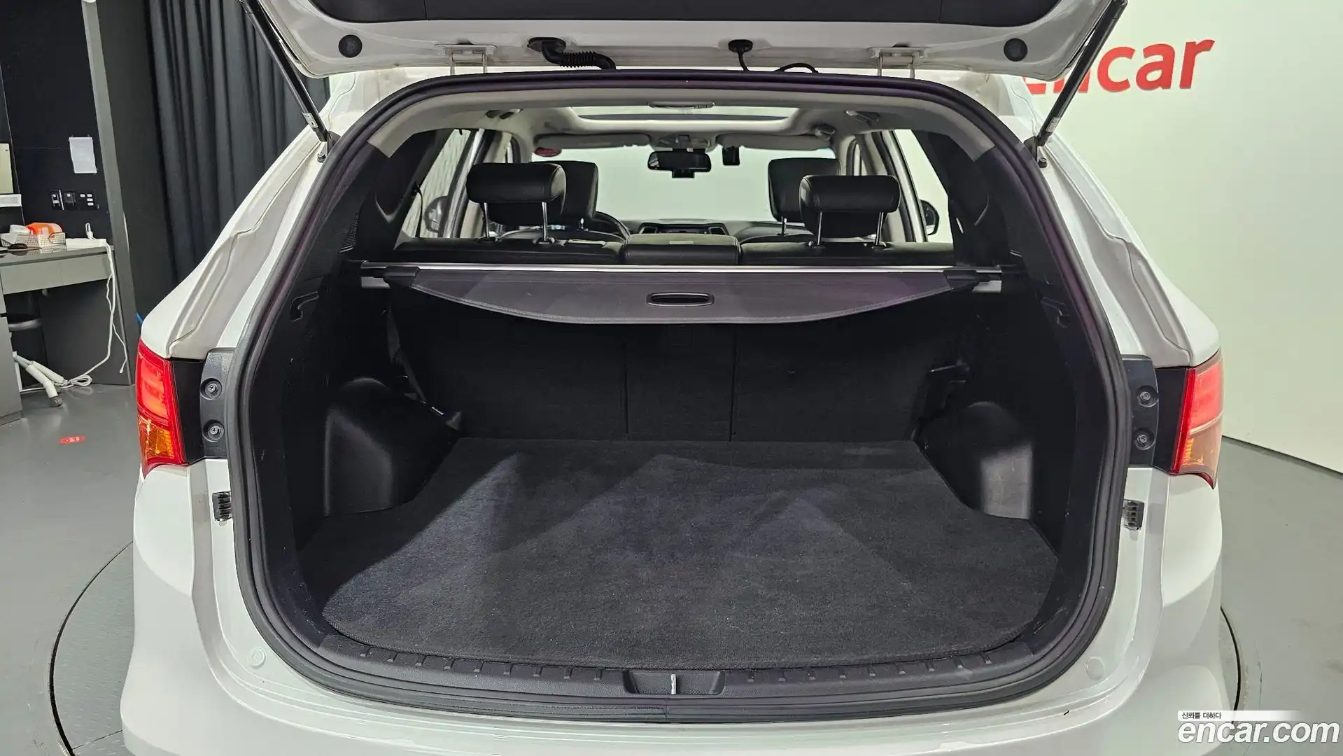 Santafe Hyundai 2014.2-OPTION-043