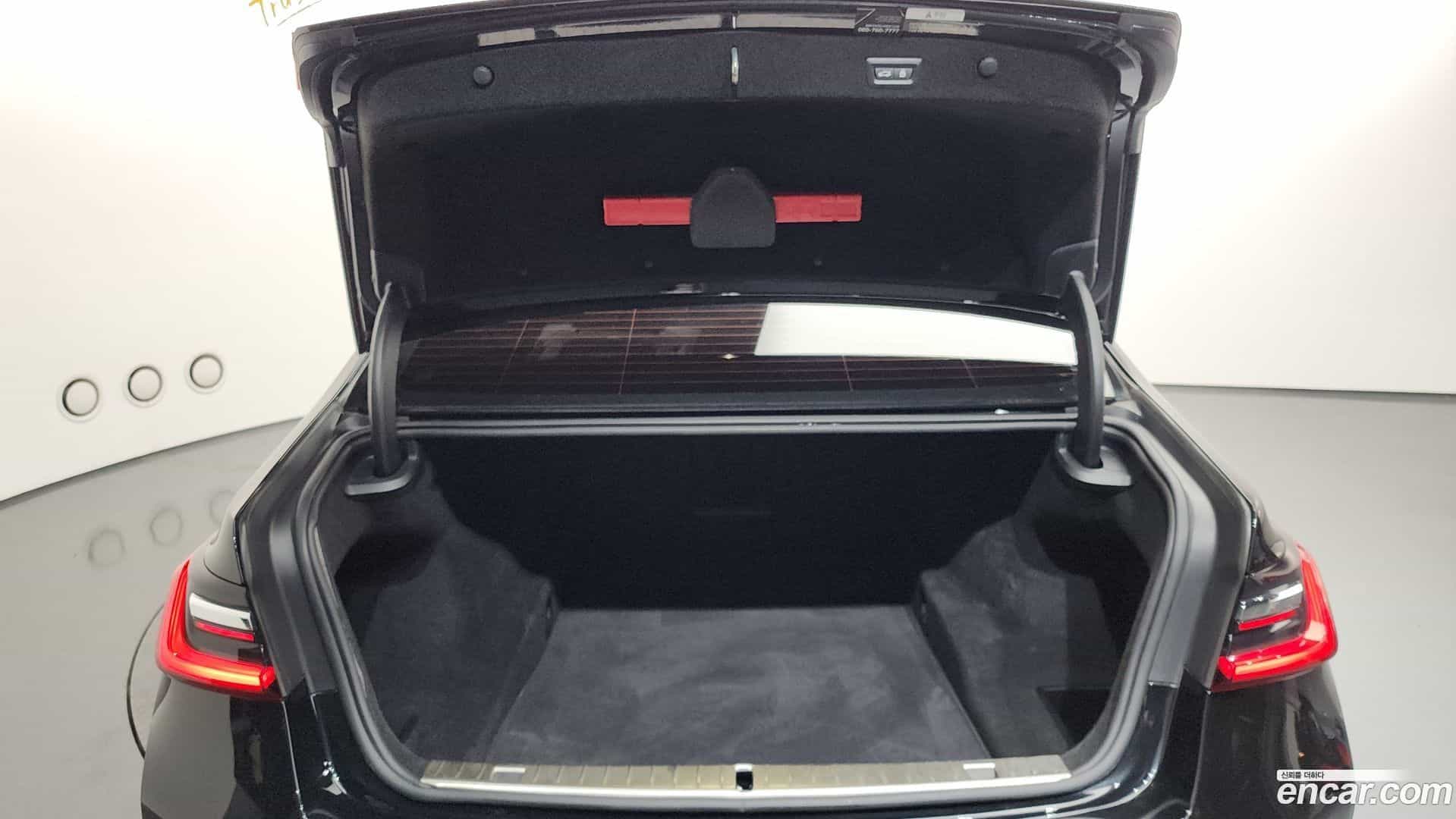 7-Series BMW 2021.10-OPTION-024
