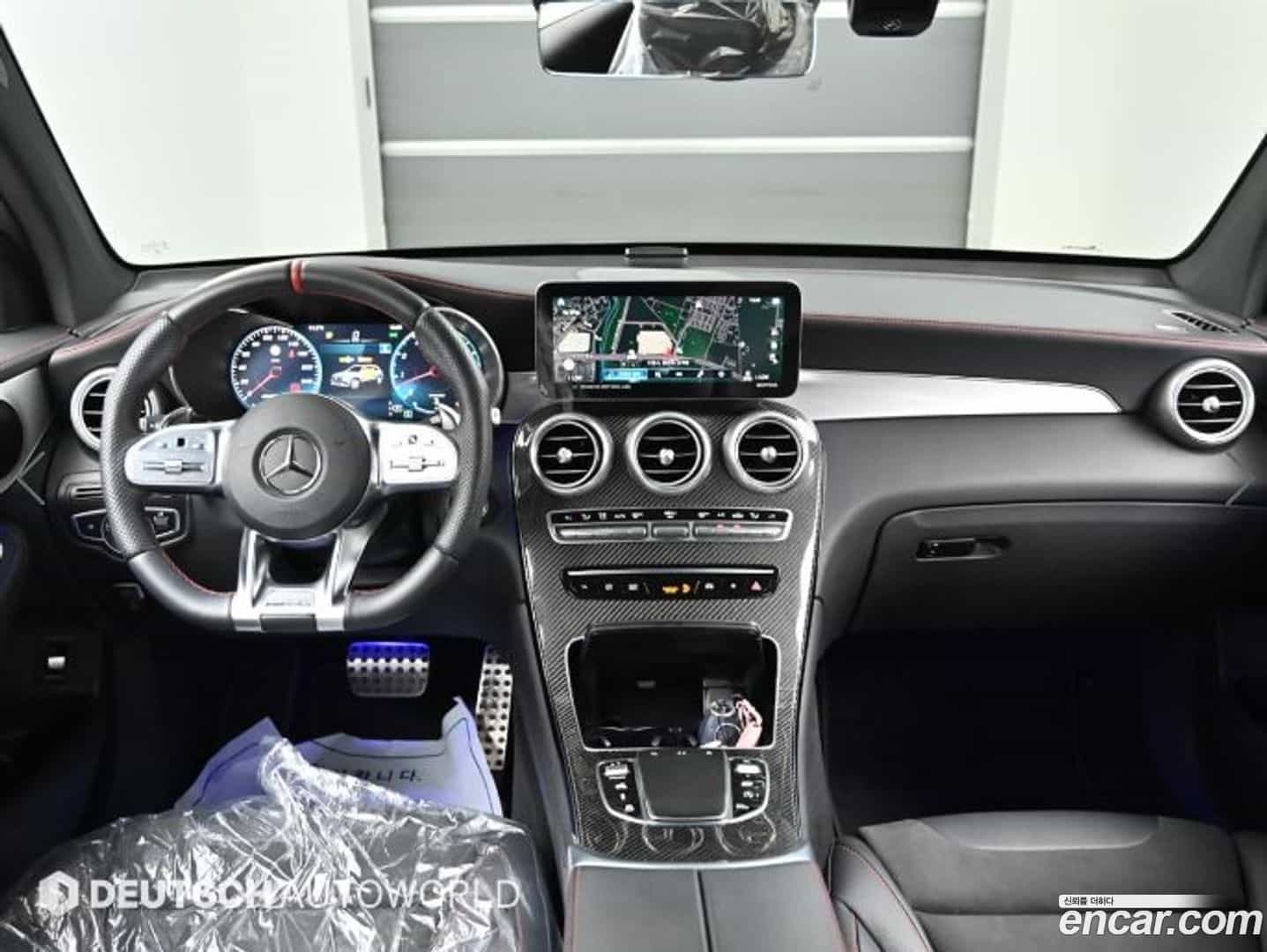 GLC-Class Mercedes-Benz 2022.6-INNER-007