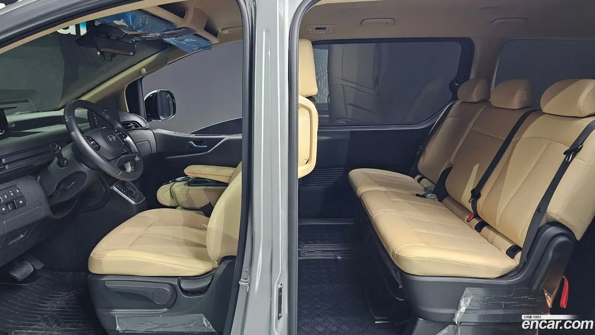 Staria Hyundai 2025.5-OPTION-021