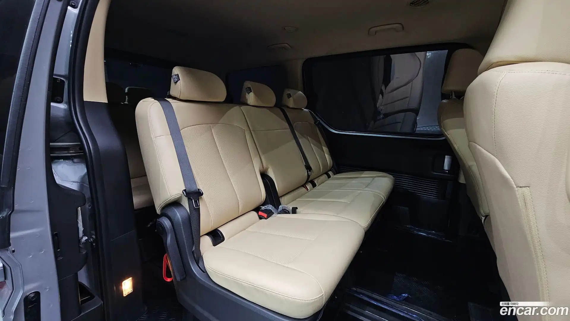 Staria Hyundai 2025.5-OPTION-022