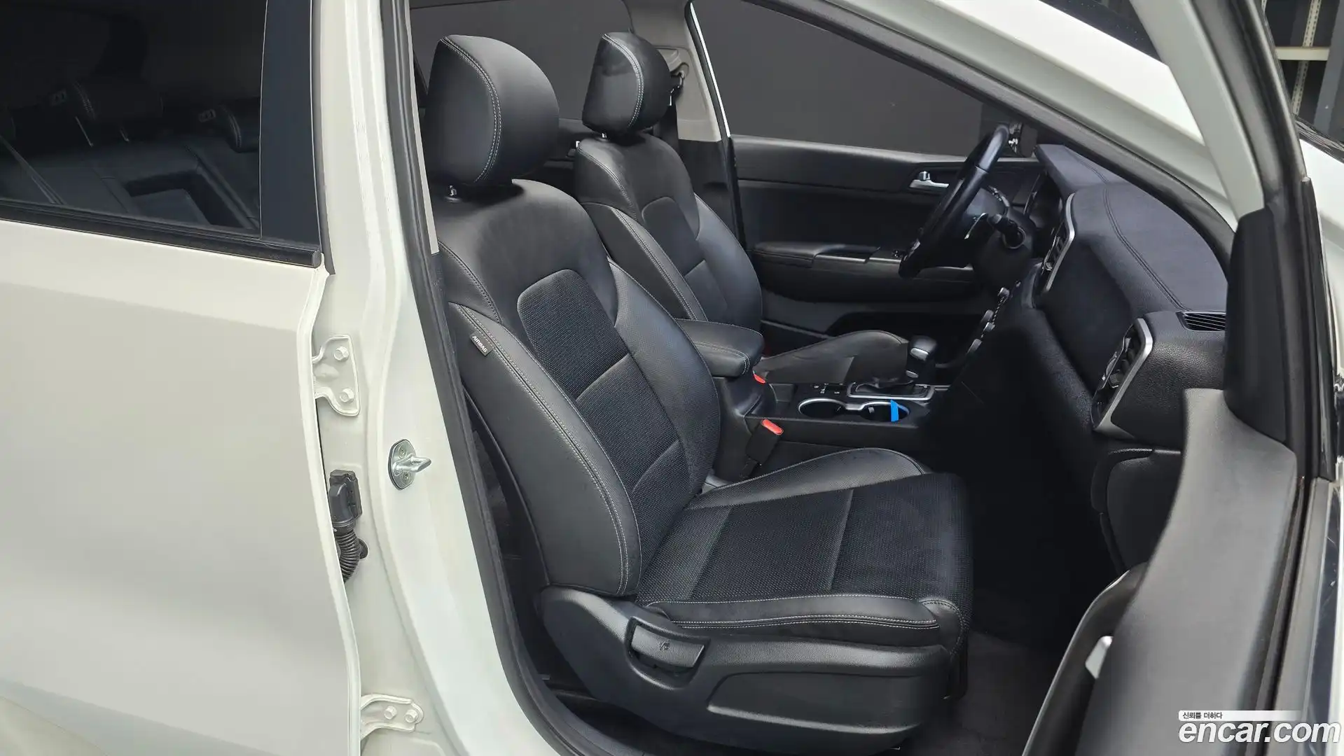Sportage Kia 2017.6-OPTION-015