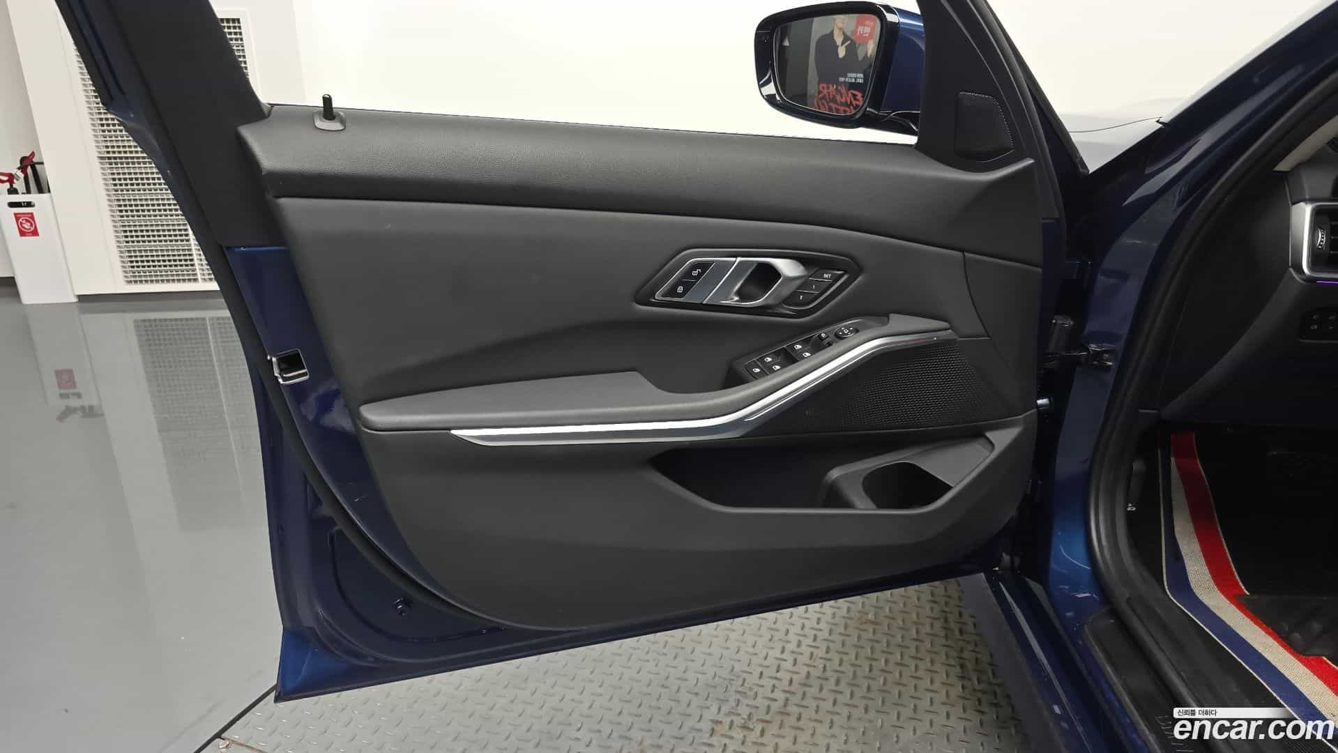 3-Series BMW 2020.11-INNER-034