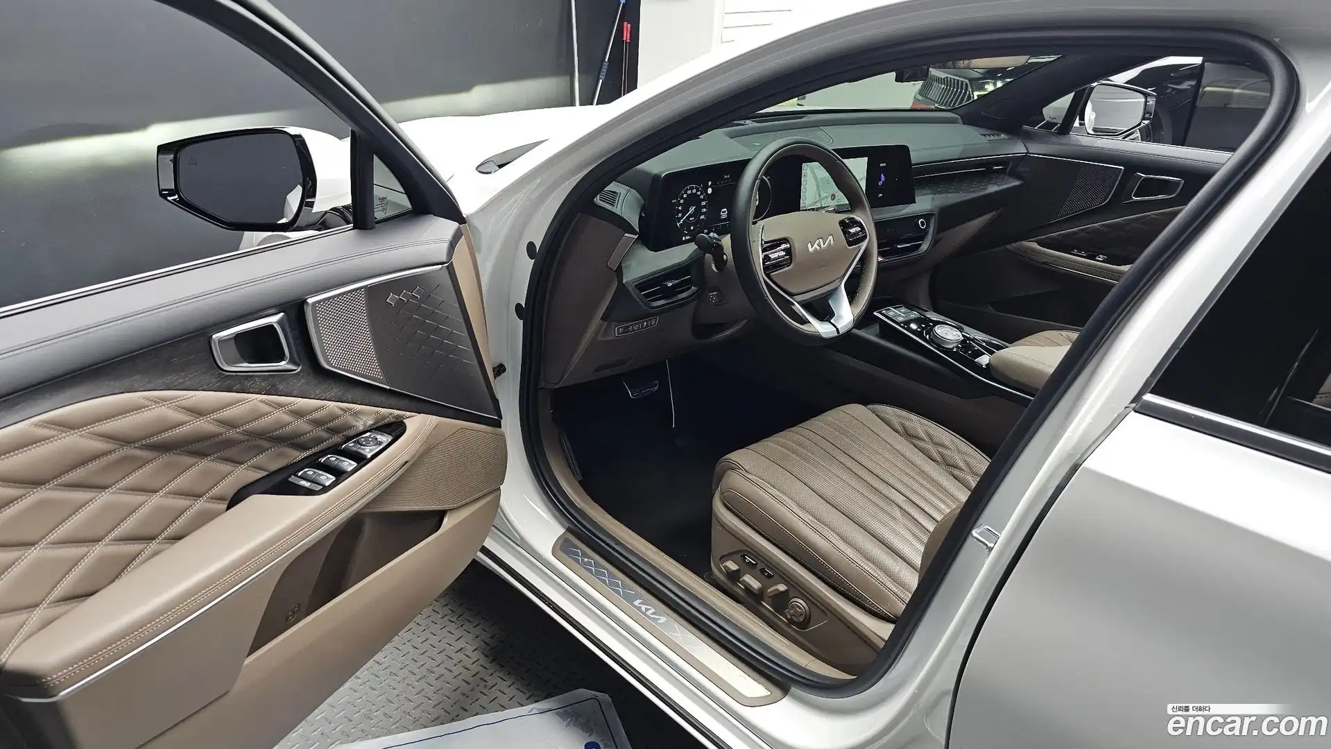 K8 Kia 2024.5-INNER-010