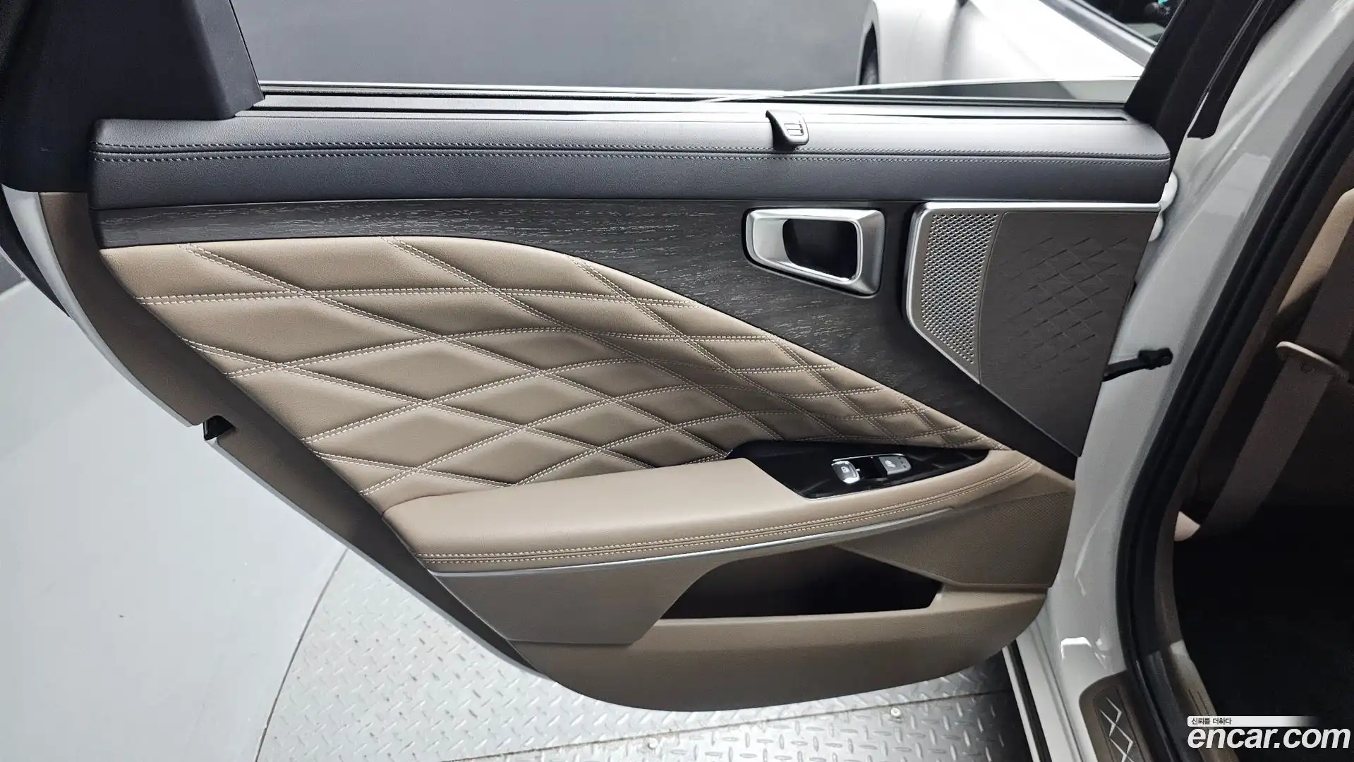 K8 Kia 2024.5-INNER-035