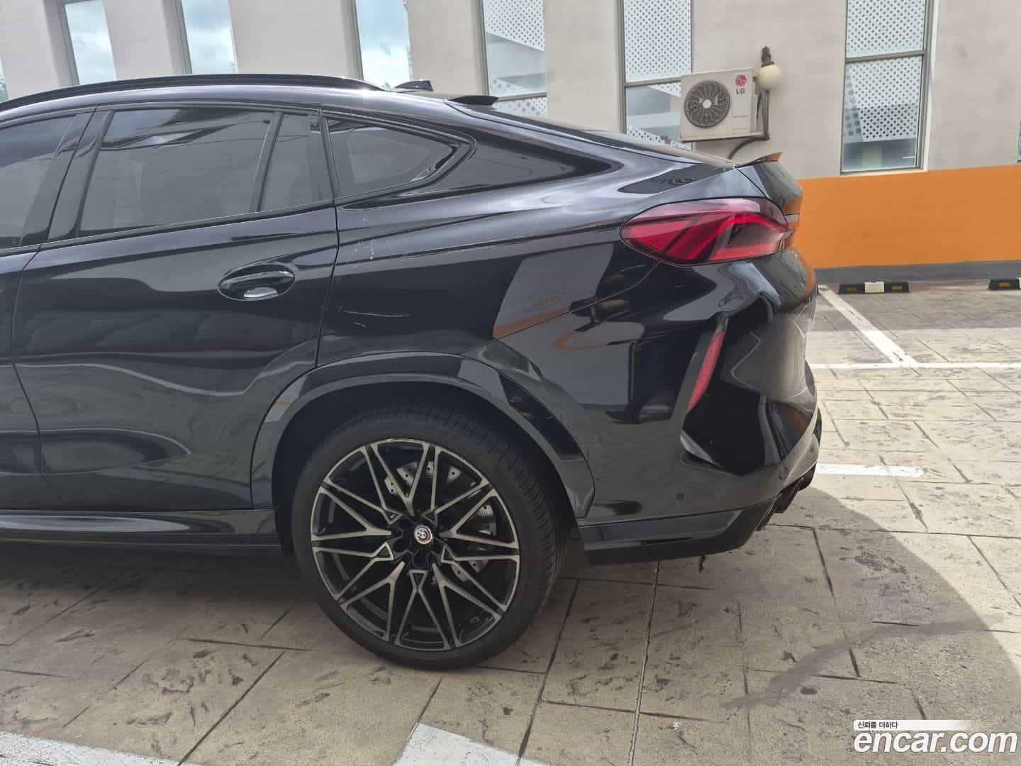 X6M BMW 2023.3-INNER-008