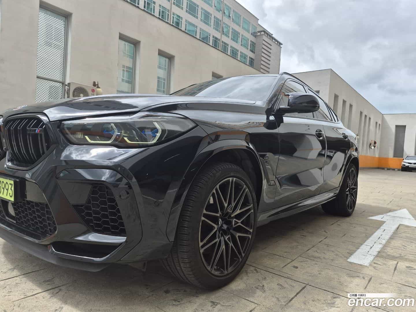 X6M BMW 2023.3-INNER-010
