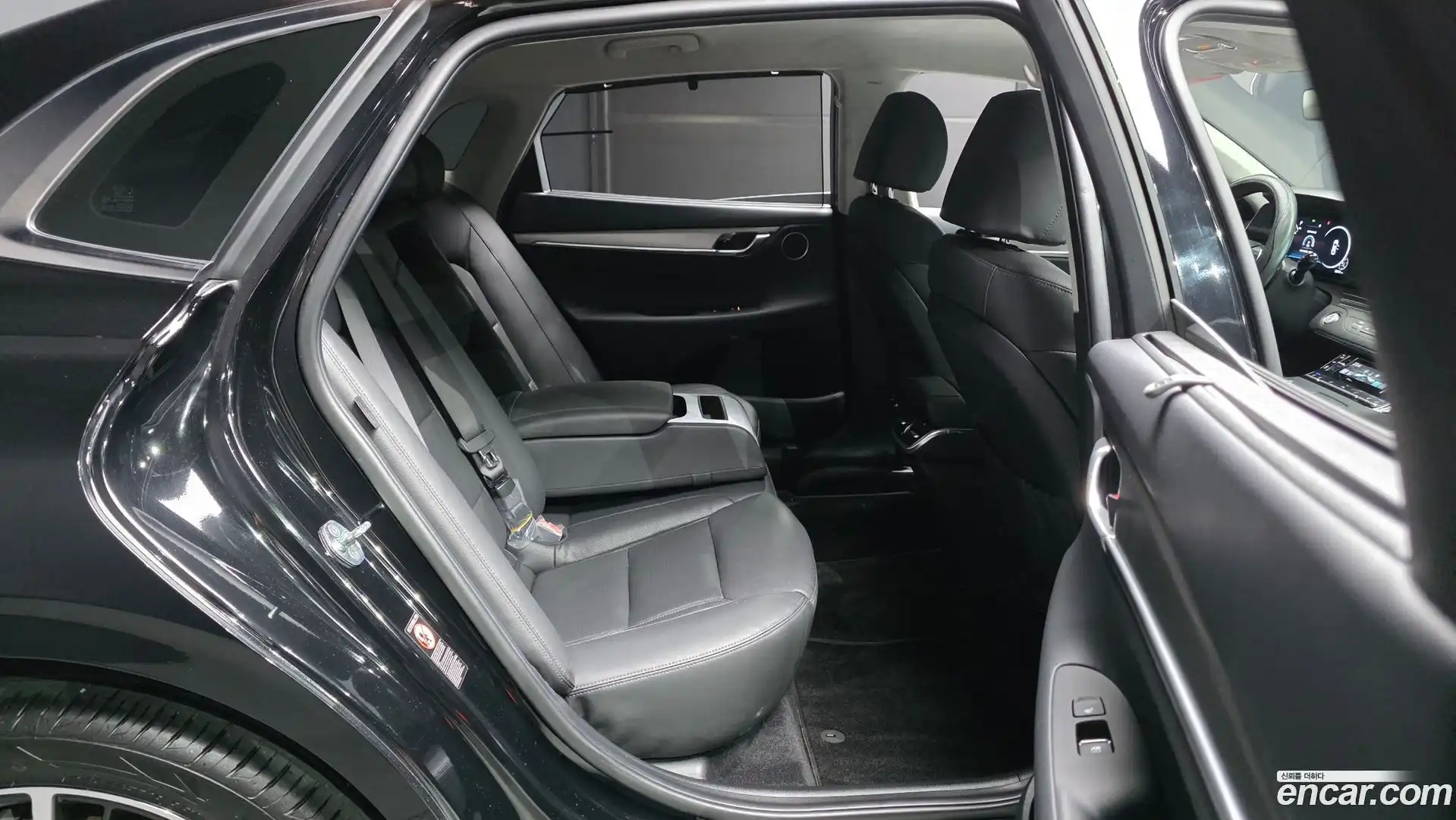 Grandeur Hyundai 2022.6-OPTION-016