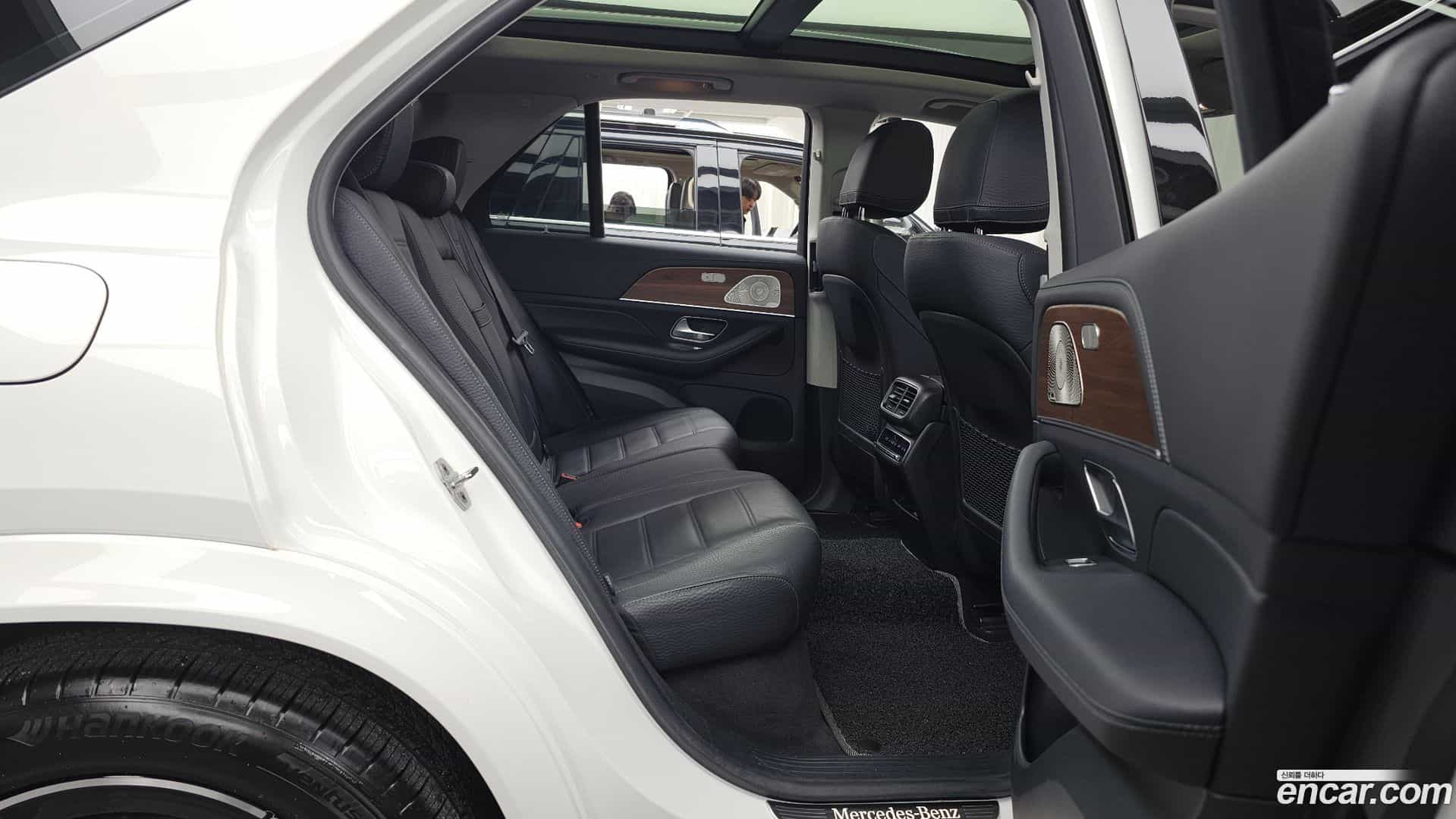 GLE-Class Mercedes-Benz 2021.9-OPTION-016