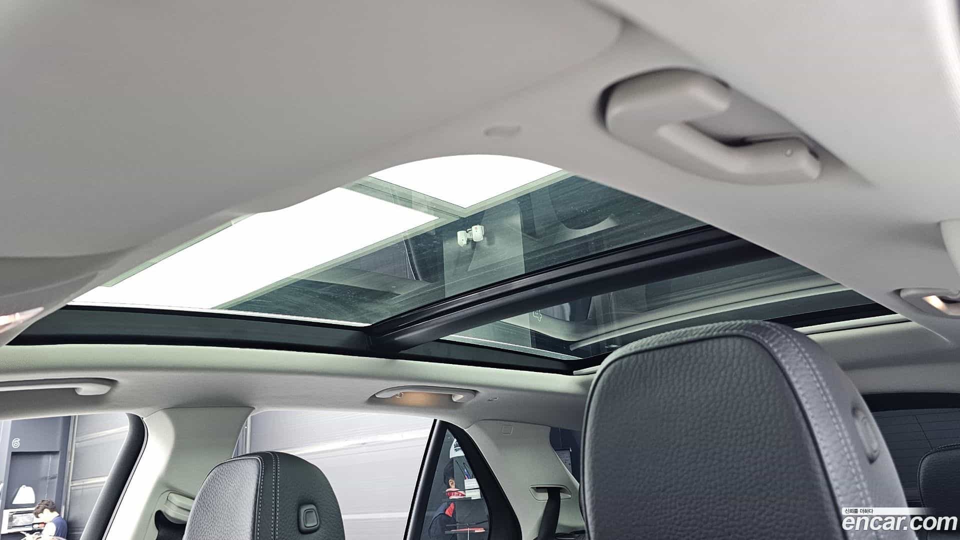GLE-Class Mercedes-Benz 2021.9-OPTION-021