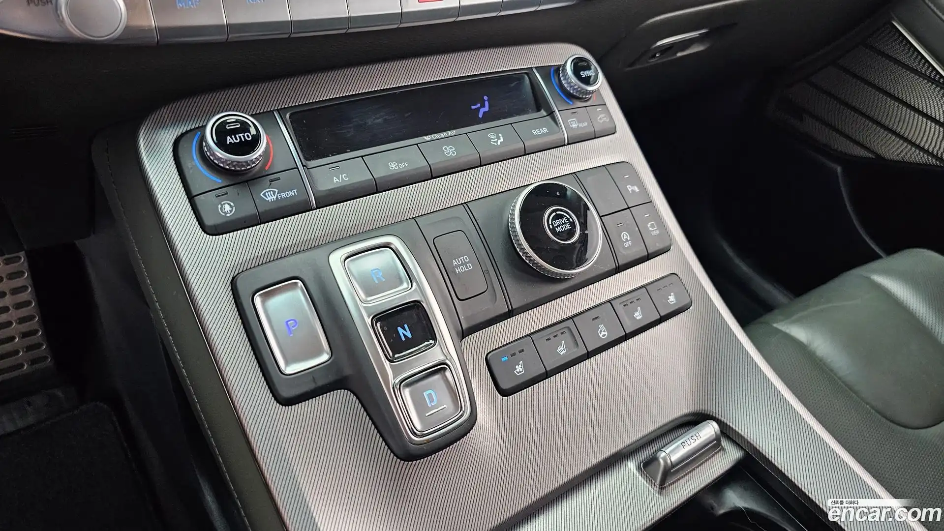 Palisade Hyundai 2022.2-INNER-009