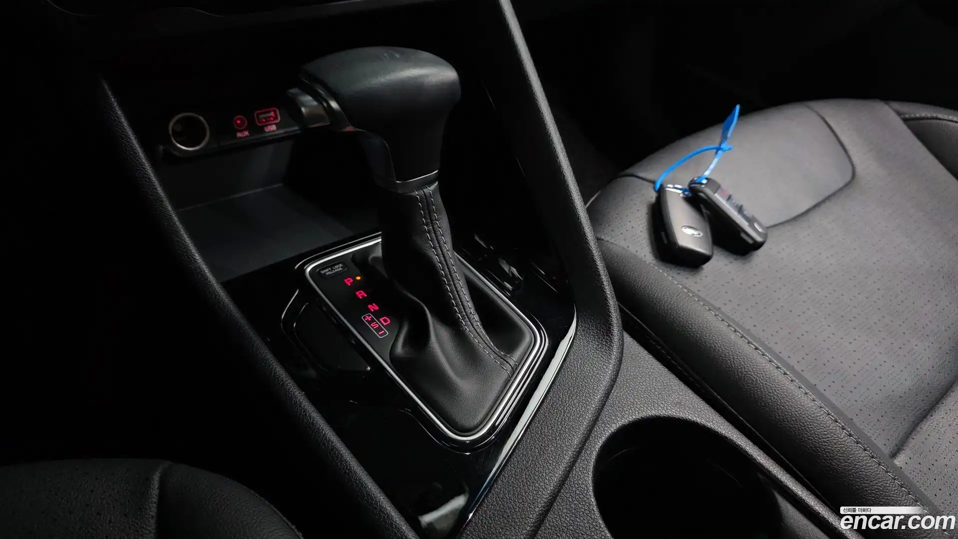 Niro Kia 2016.3-INNER-009