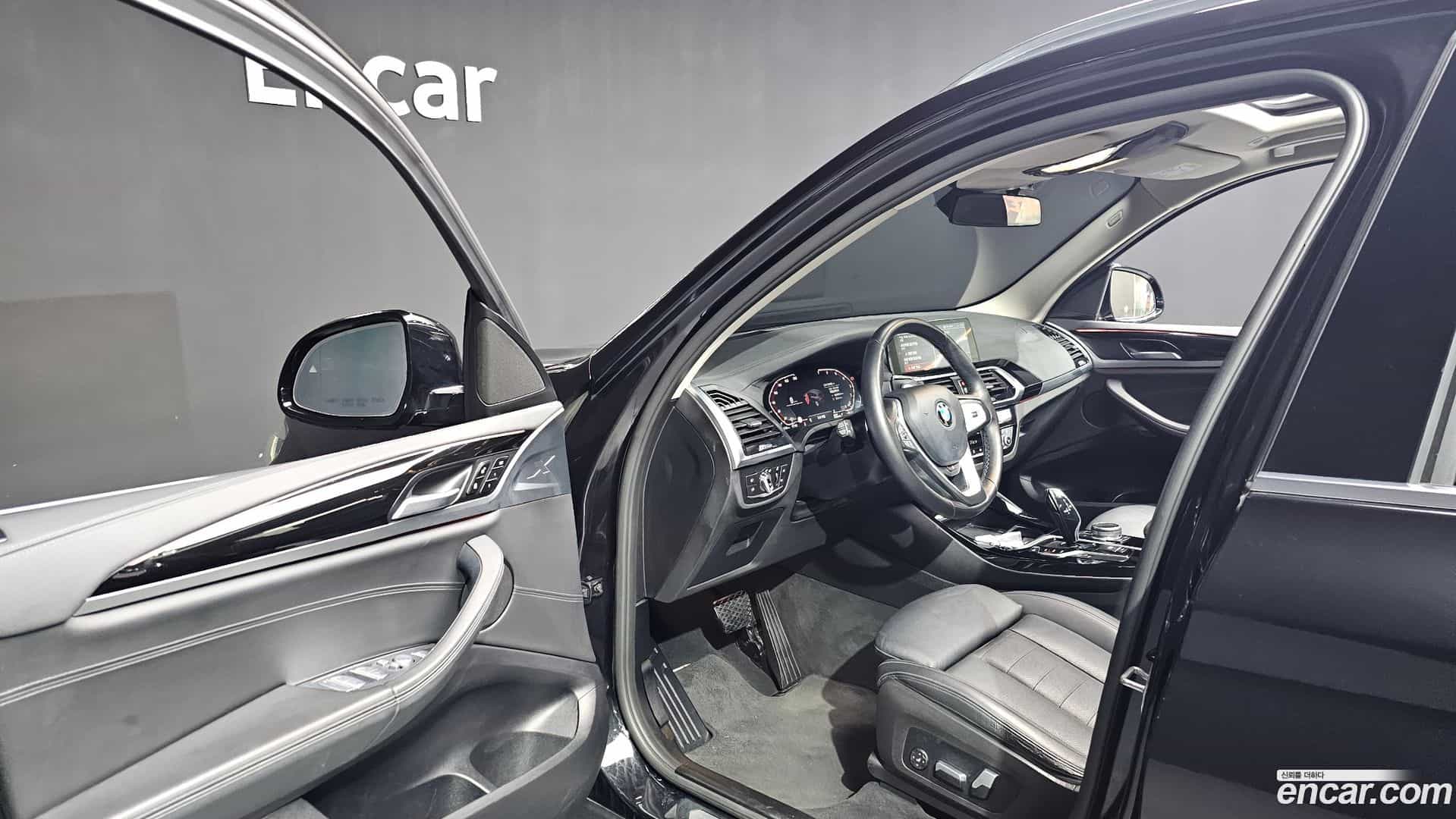 X3 BMW 2021.2-INNER-010