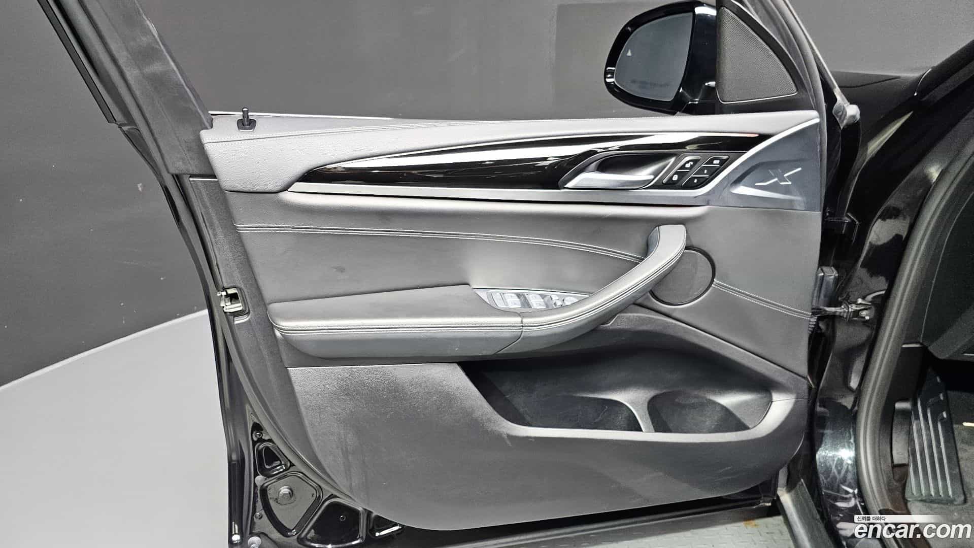 X3 BMW 2021.2-INNER-034