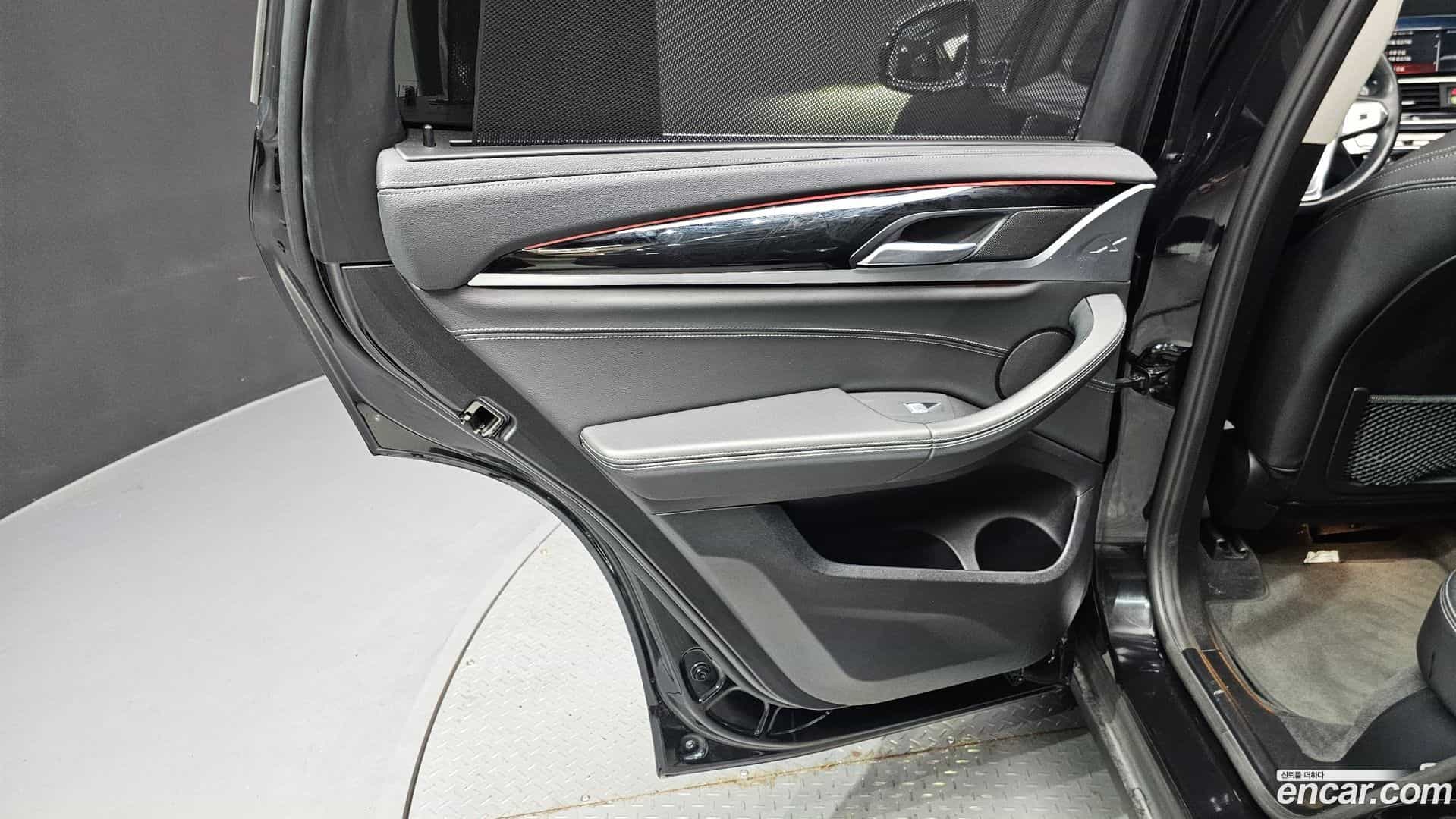X3 BMW 2021.2-INNER-035