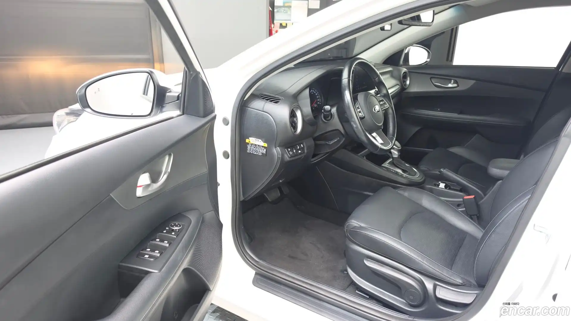 K3 Kia 2019.5-INNER-010
