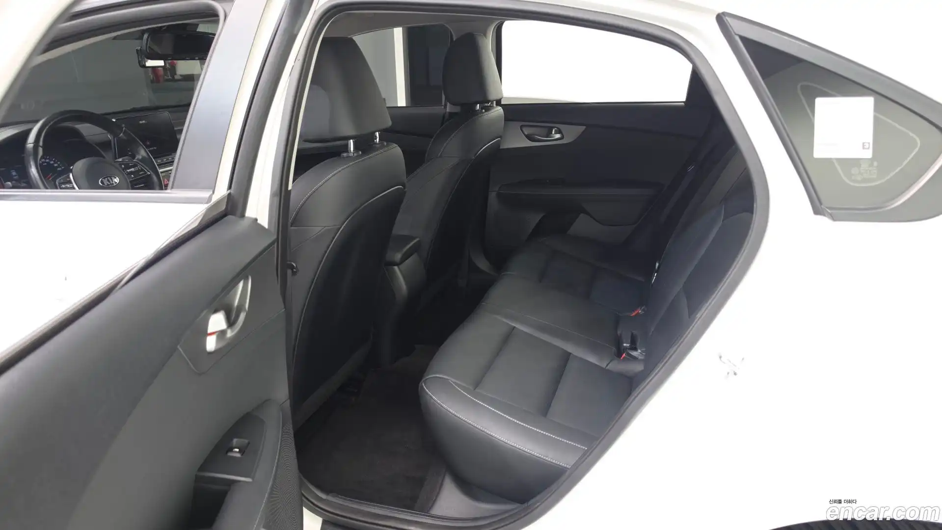 K3 Kia 2019.5-OPTION-015