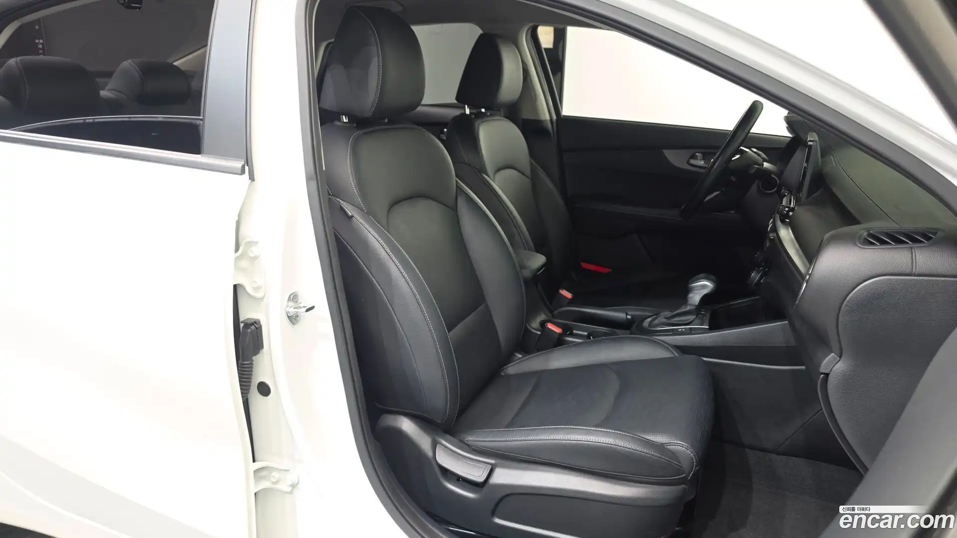 K3 Kia 2019.5-INNER-036