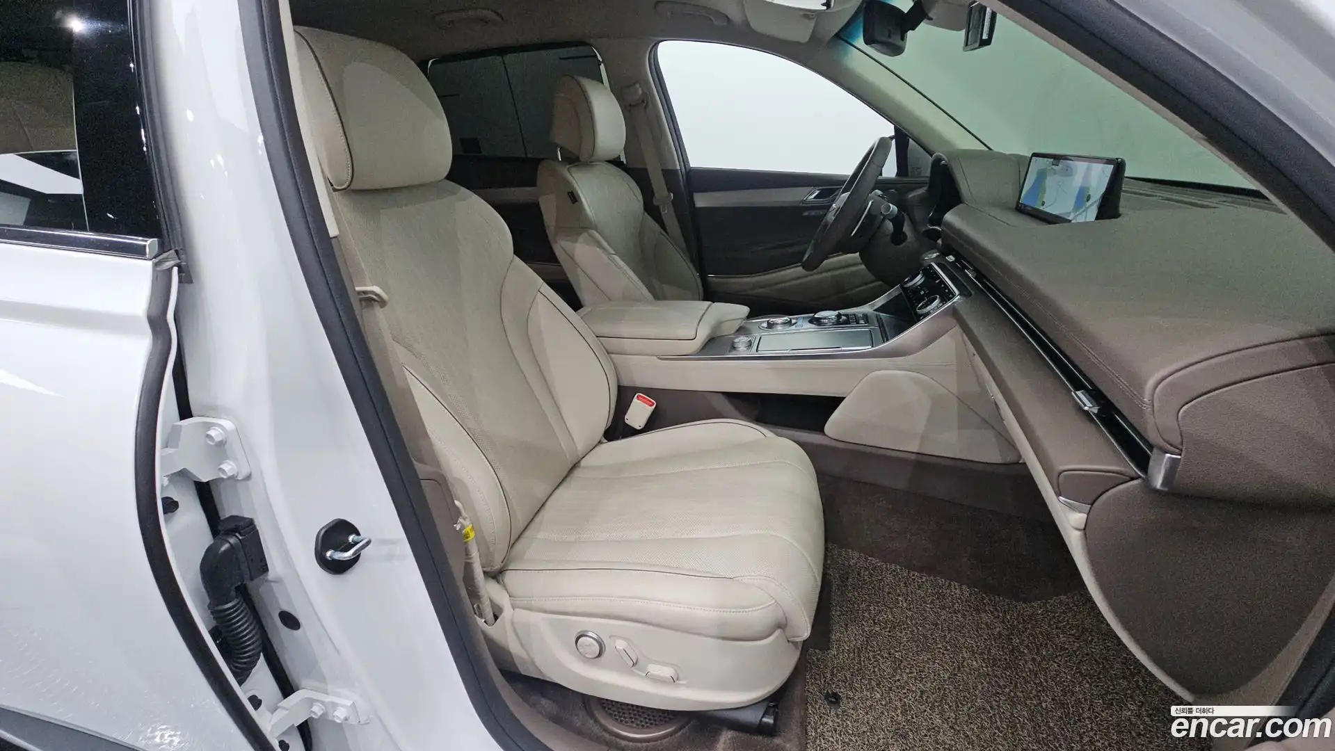 GV80 Genesis 2022.11-OPTION-015