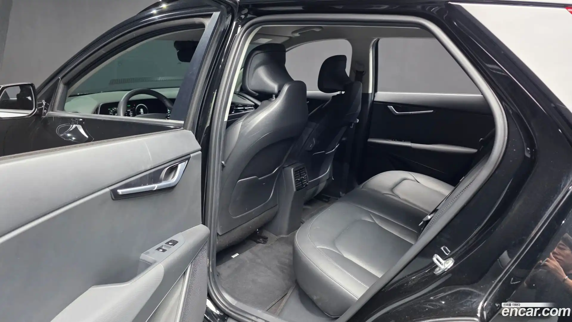 Niro Kia 2022.5-INNER-036