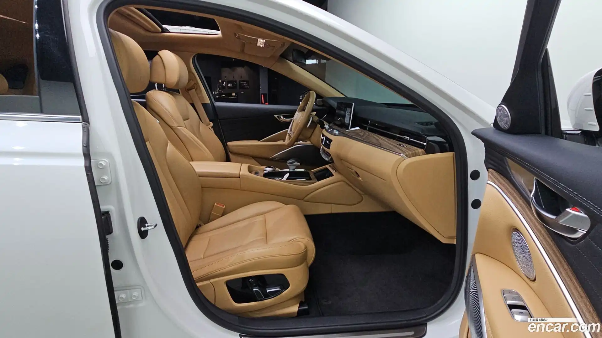 K9 Kia 2021.6-OPTION-016