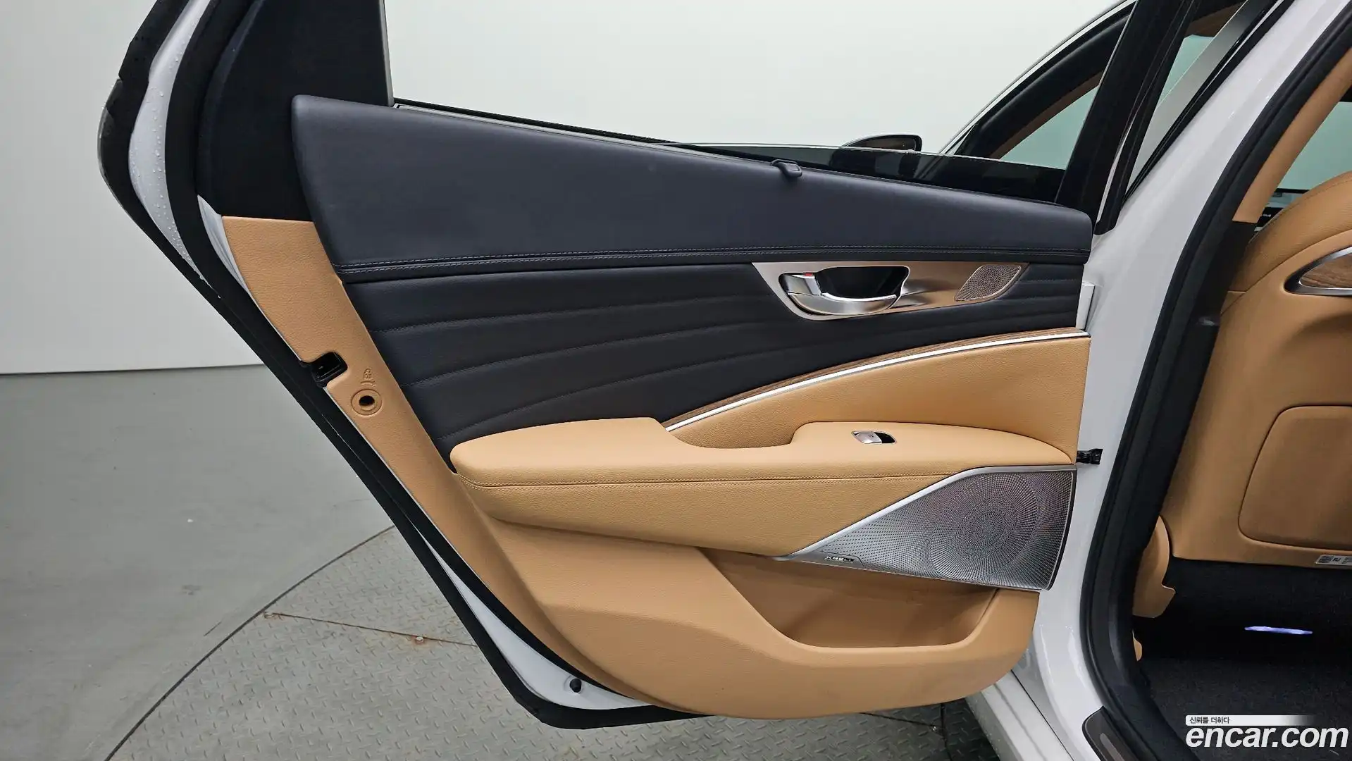 K9 Kia 2021.6-INNER-035