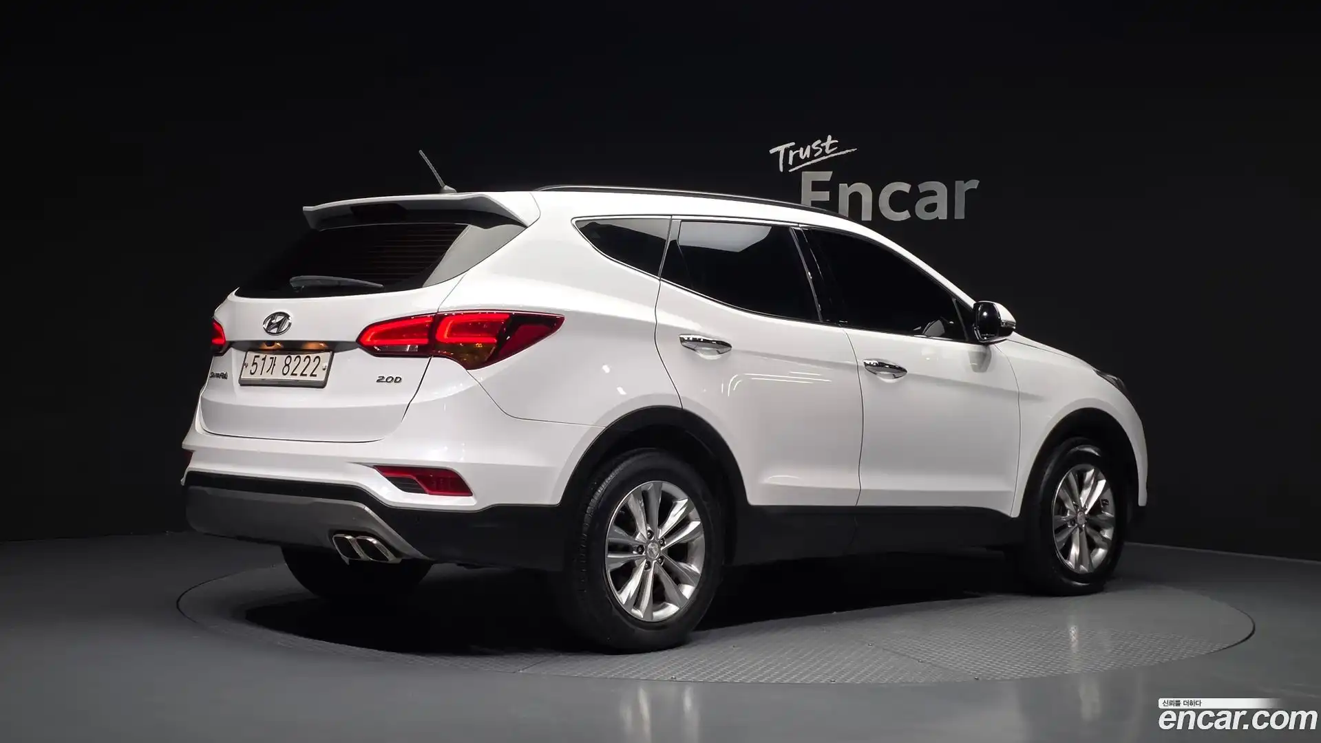 Santafe Hyundai 2017.11-OUTER-002