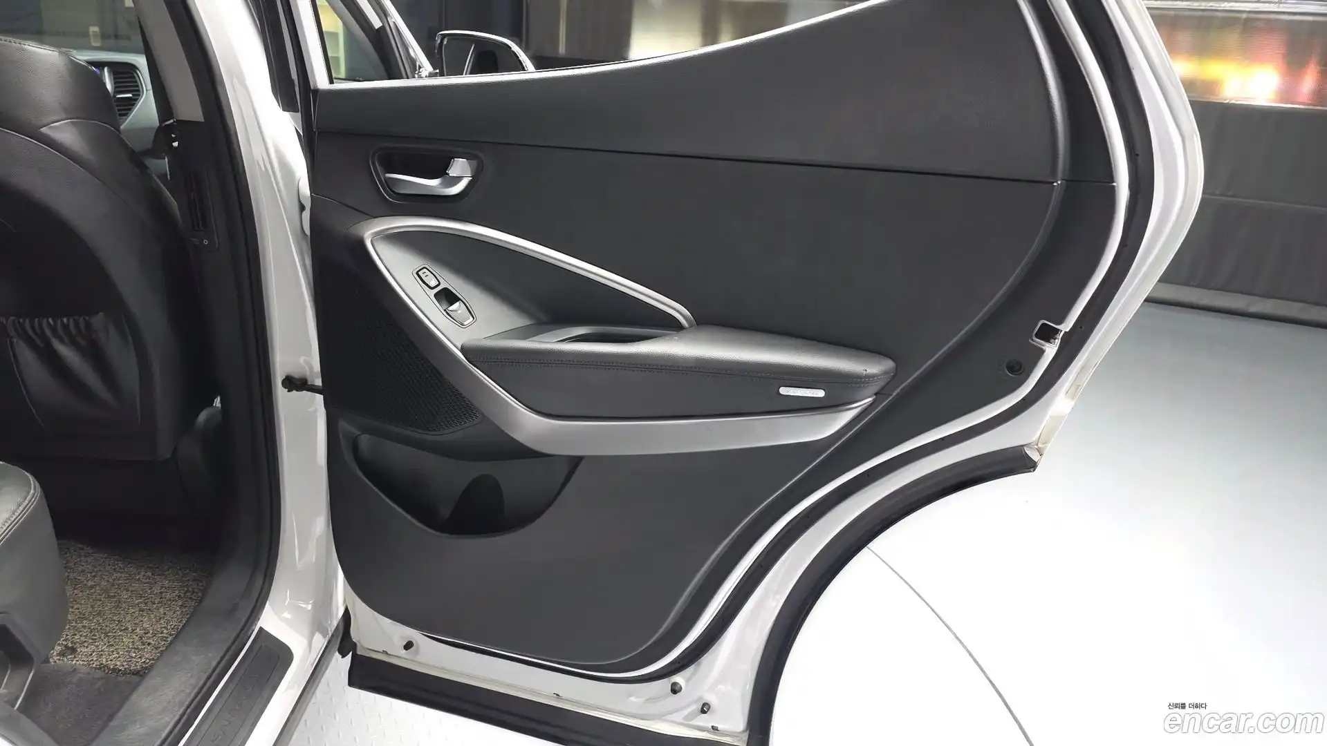 Santafe Hyundai 2017.11-INNER-035
