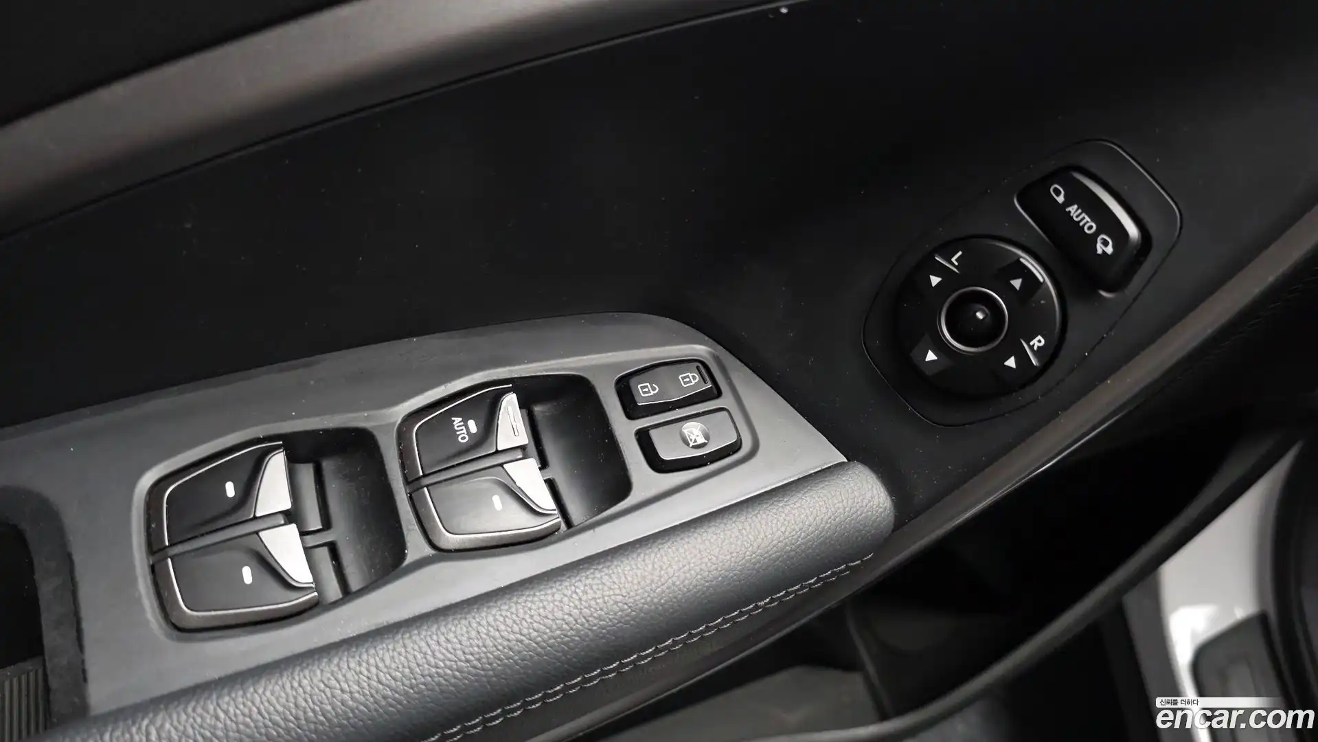 Santafe Hyundai 2017.11-OPTION-041