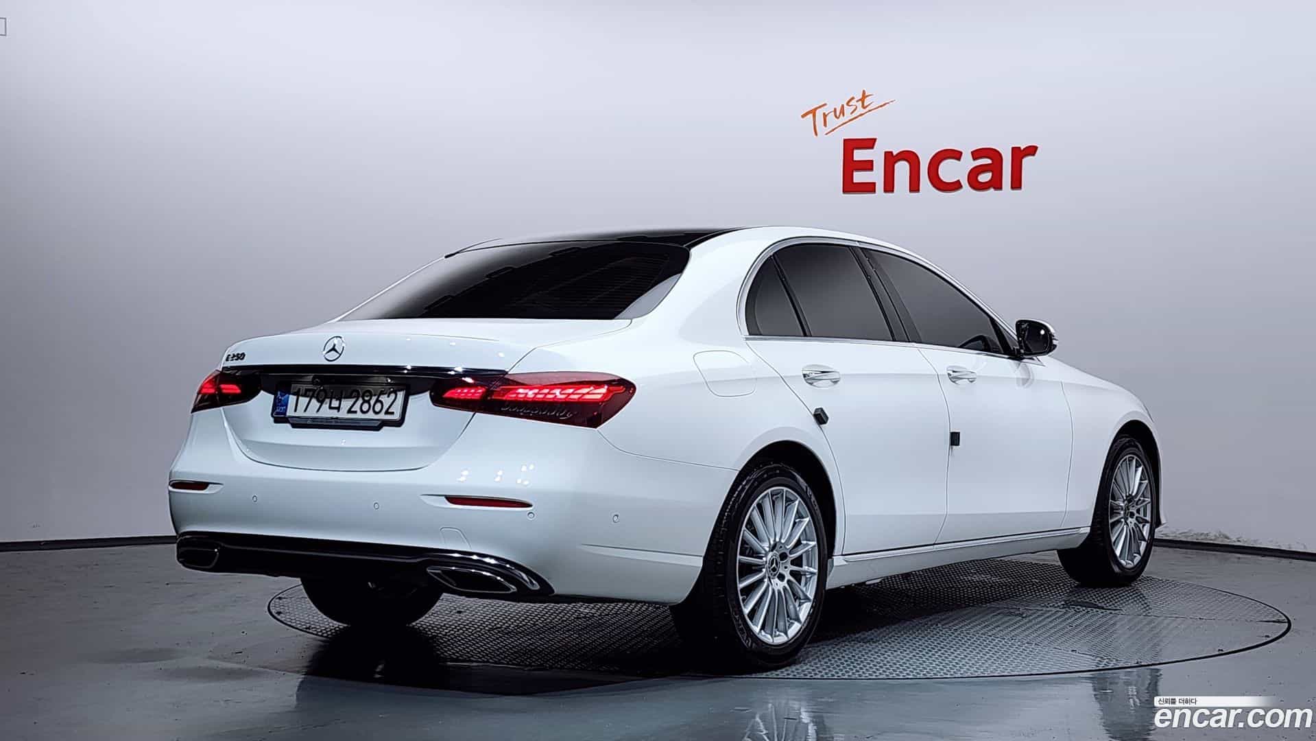 E-Class Mercedes-Benz 2020.11-OUTER-002