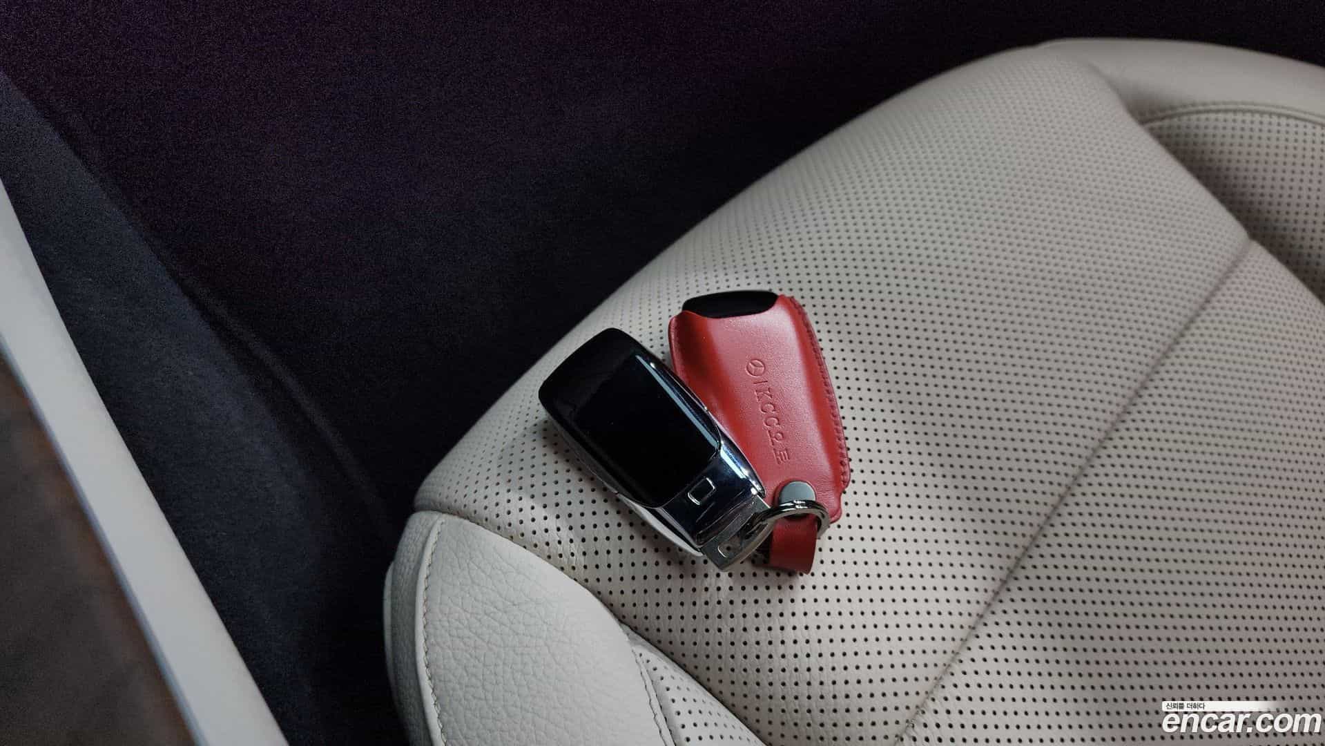 E-Class Mercedes-Benz 2020.11-OPTION-019