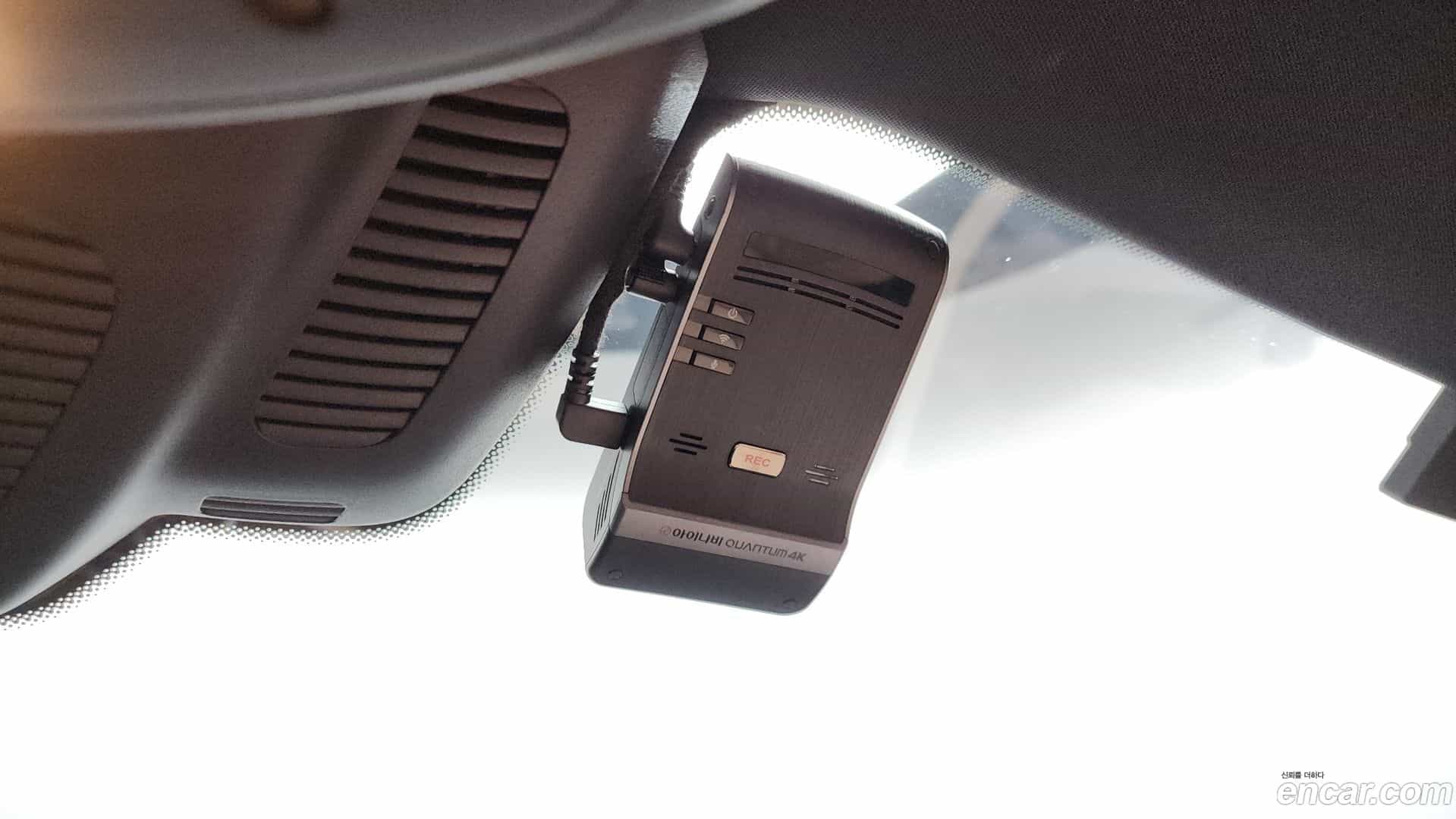 E-Class Mercedes-Benz 2020.11-OPTION-040