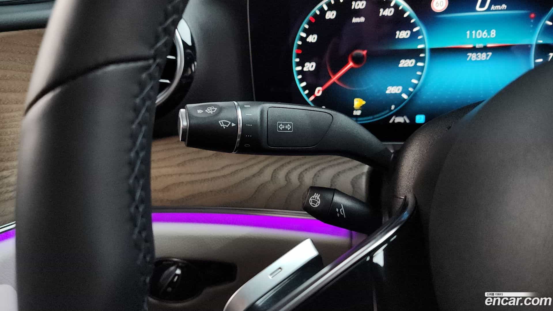 E-Class Mercedes-Benz 2020.11-OPTION-043