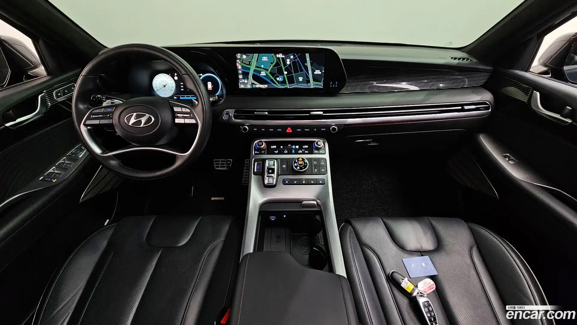 Palisade Hyundai 2023.3-INNER-007