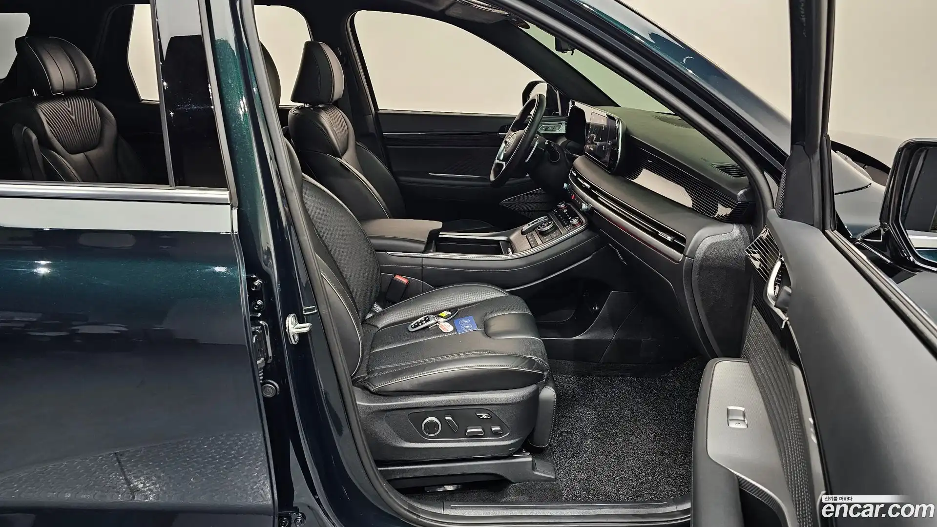 Palisade Hyundai 2023.3-INNER-036