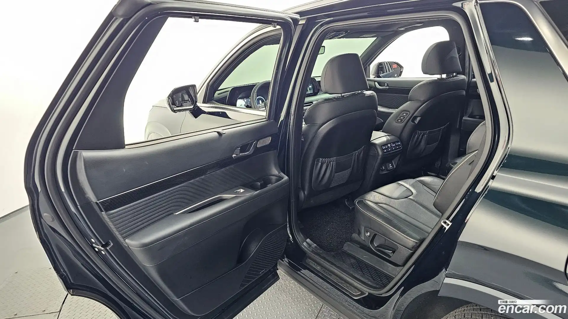 Palisade Hyundai 2023.3-OPTION-040