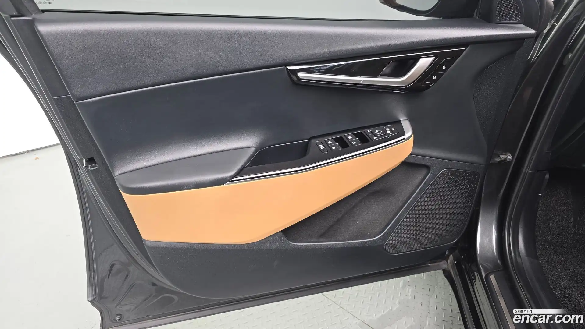 EV6 Kia 2021.8-INNER-034