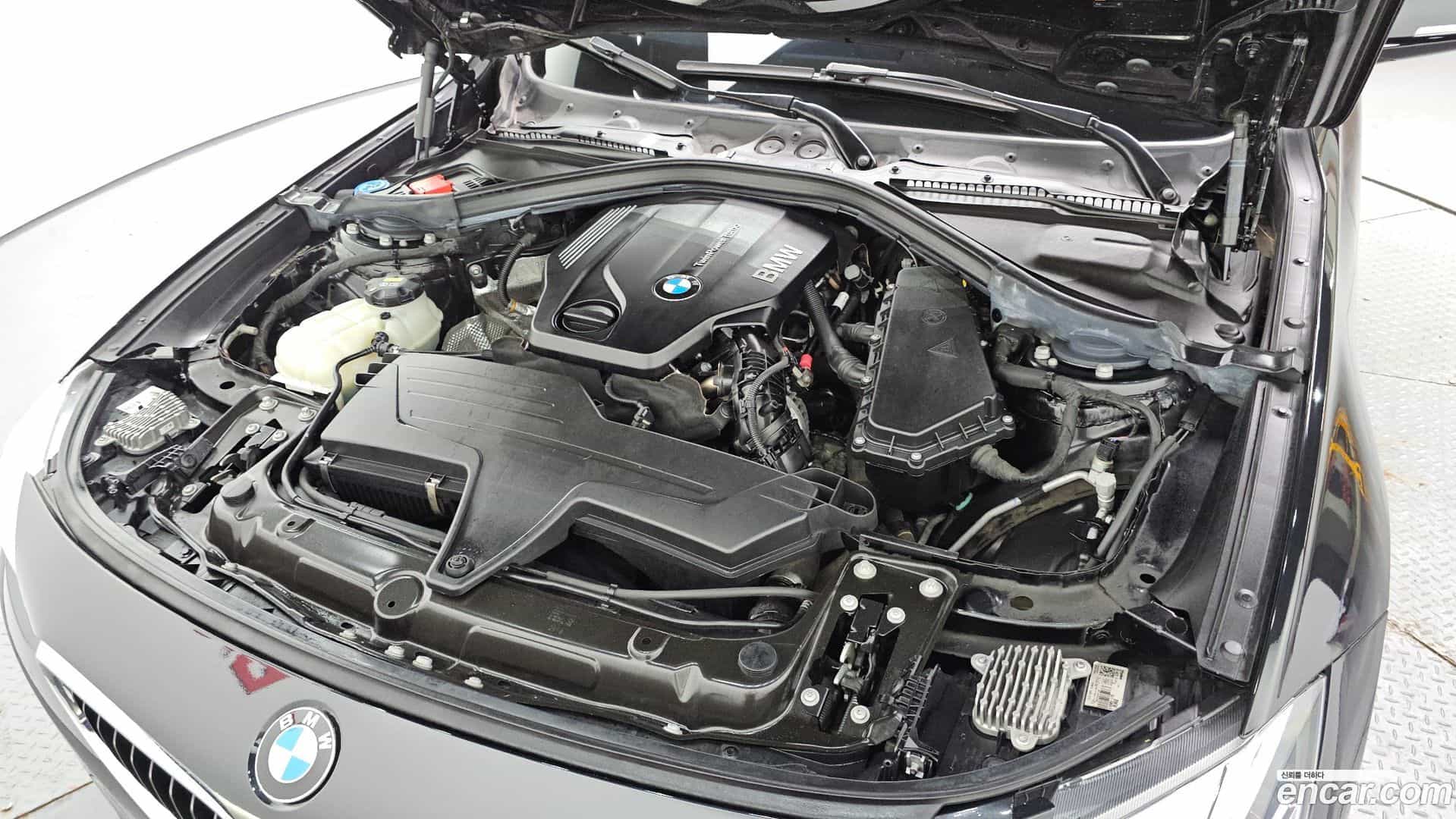 Gran Turismo BMW 2019.11-OUTER-006